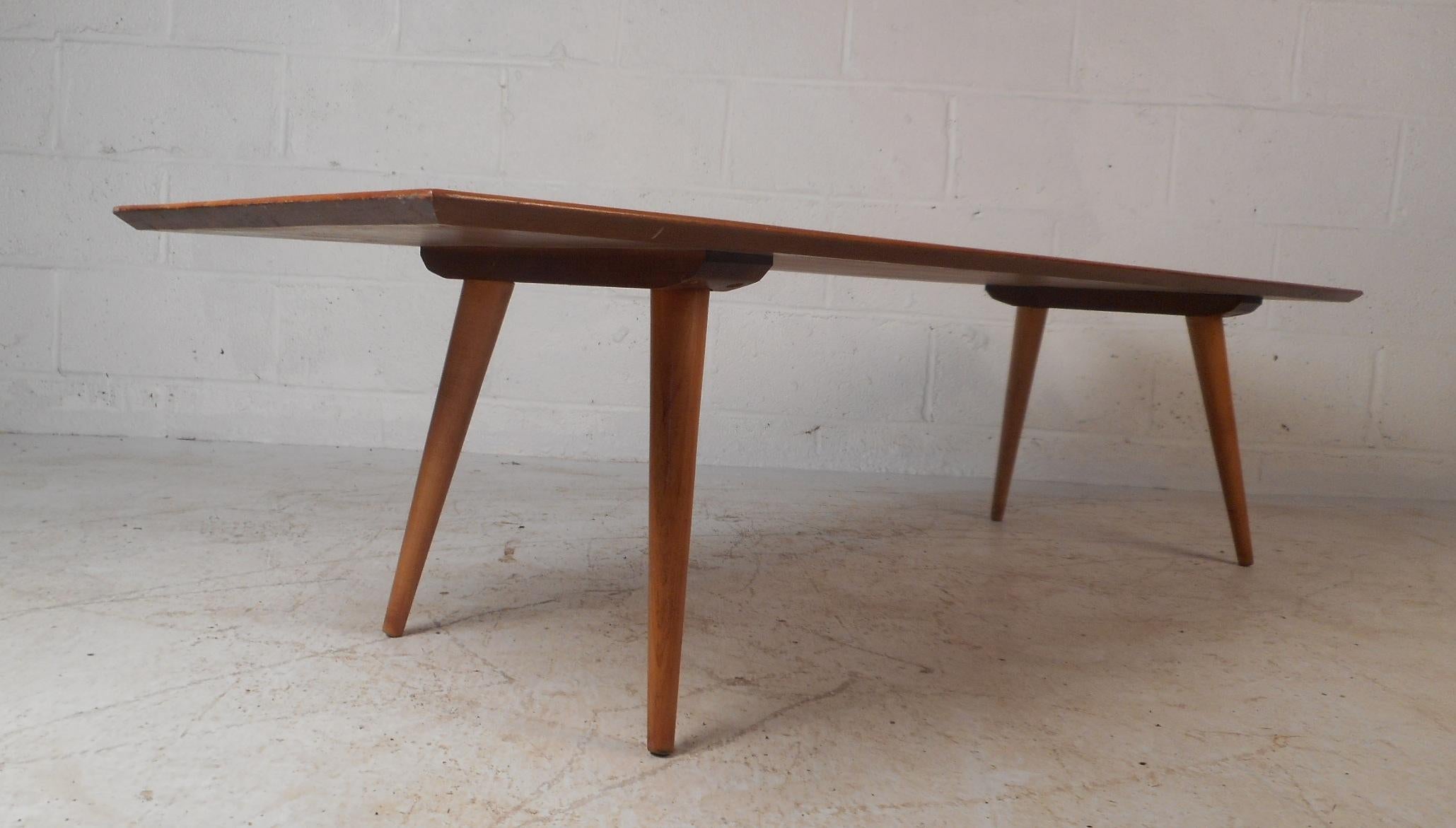 North American Mid-Century Modern Coffee Table by Paul McCobb for Planners Group