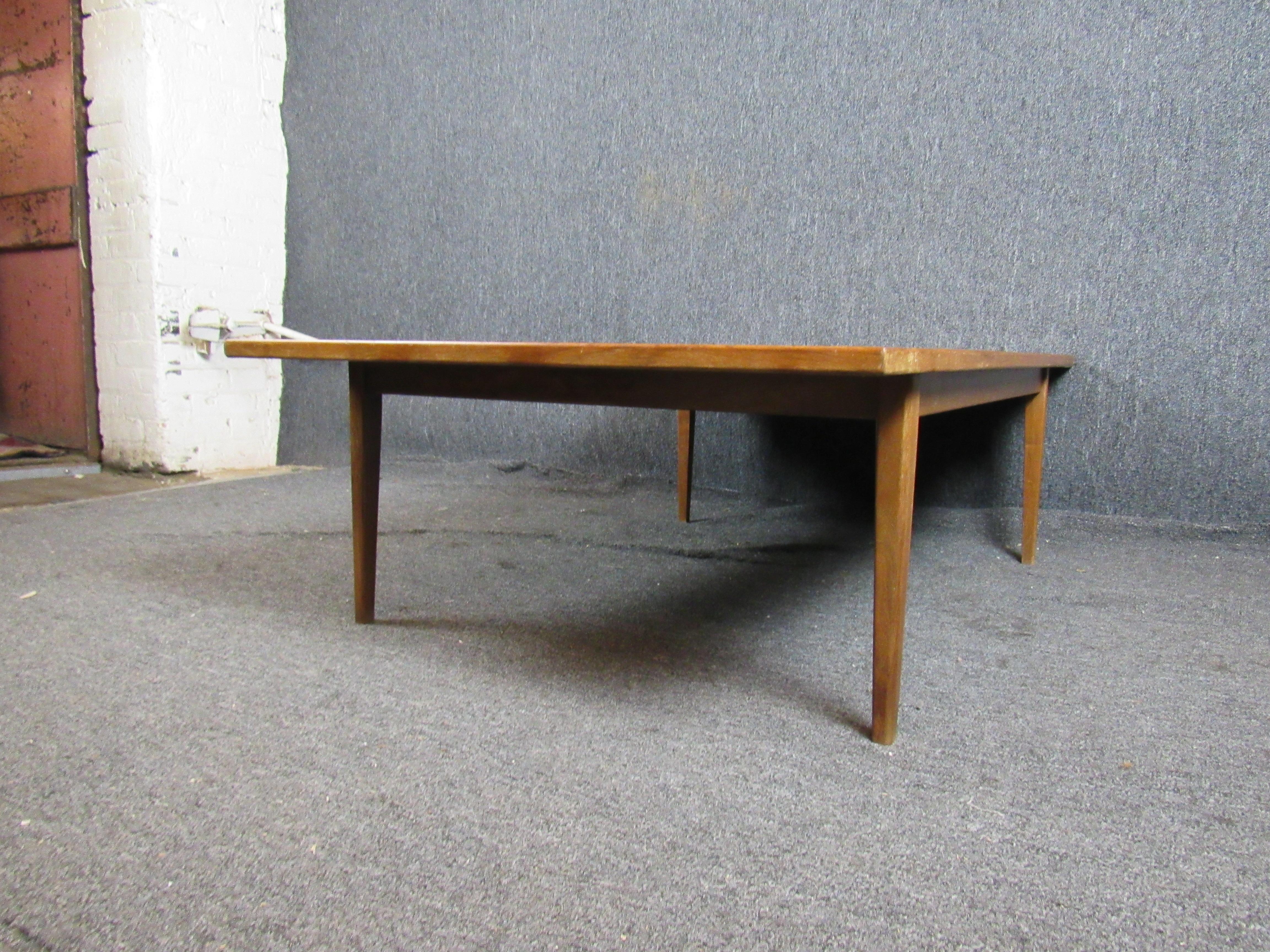 20ième siècle Table basse Mid-Century Modern en vente