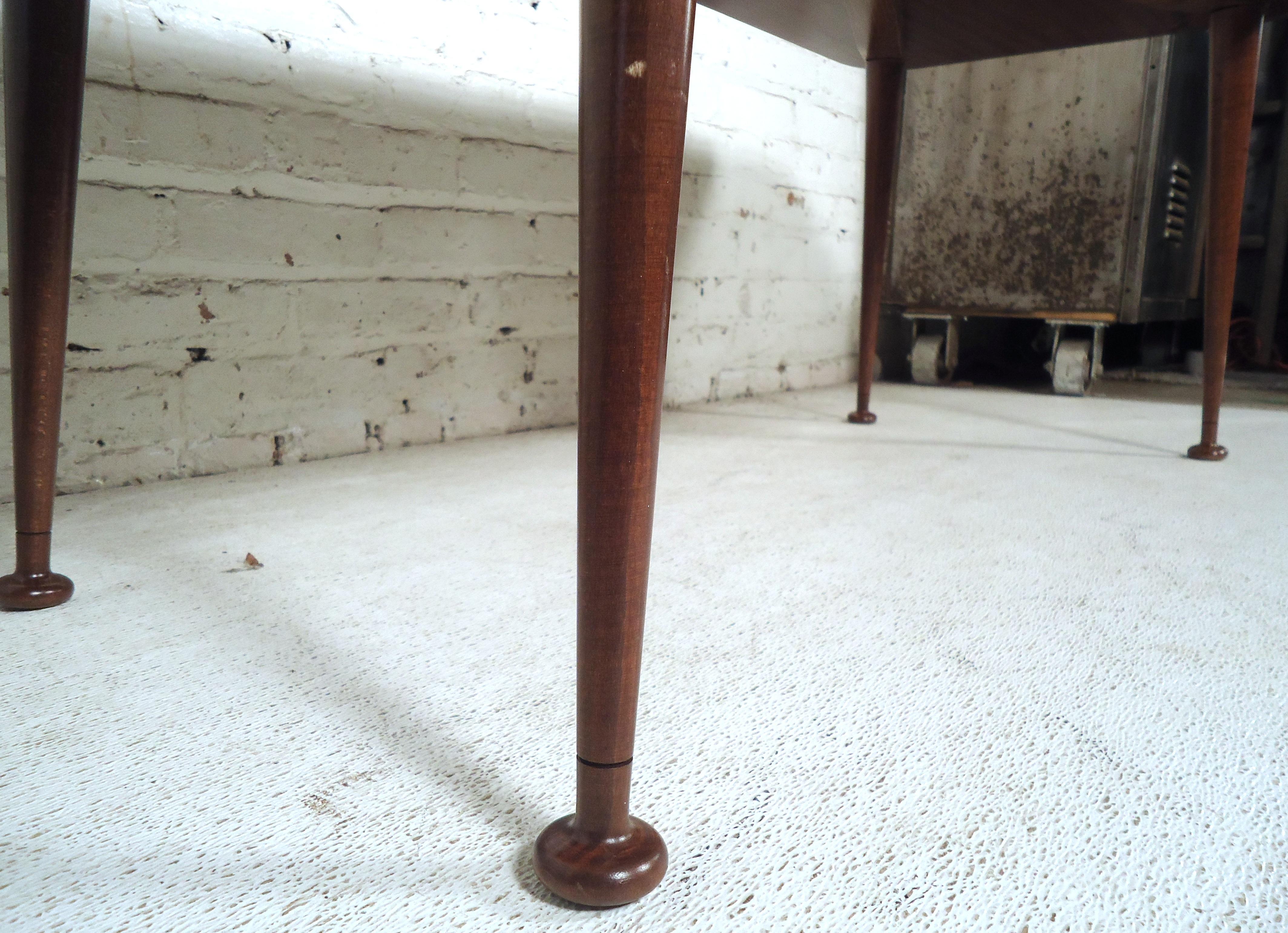 Mid-Century Modern Coffee Table 1