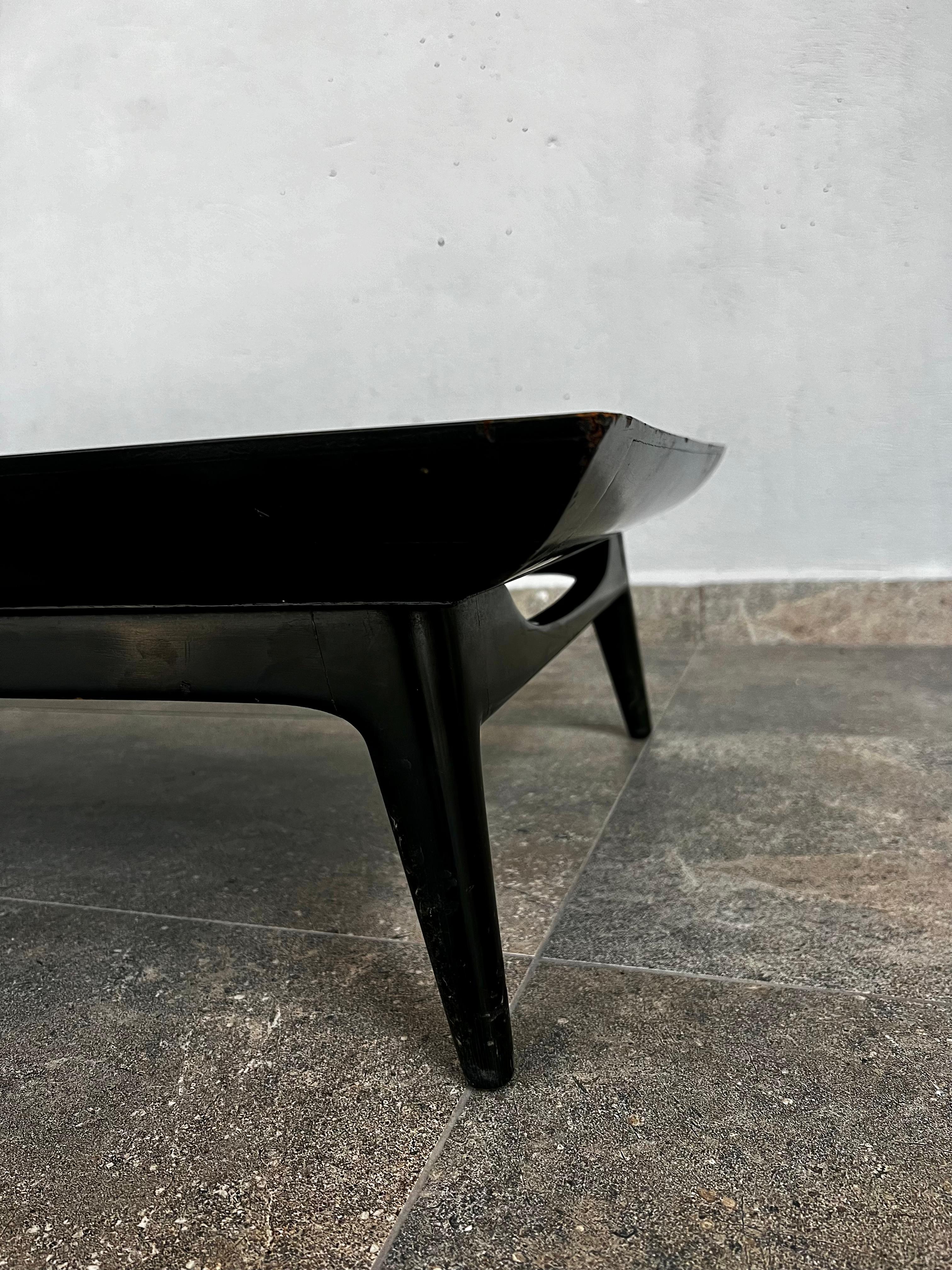 Mid-Century Modern Couchtisch im Zustand „Relativ gut“ in San Pedro Garza Garcia, Nuevo Leon