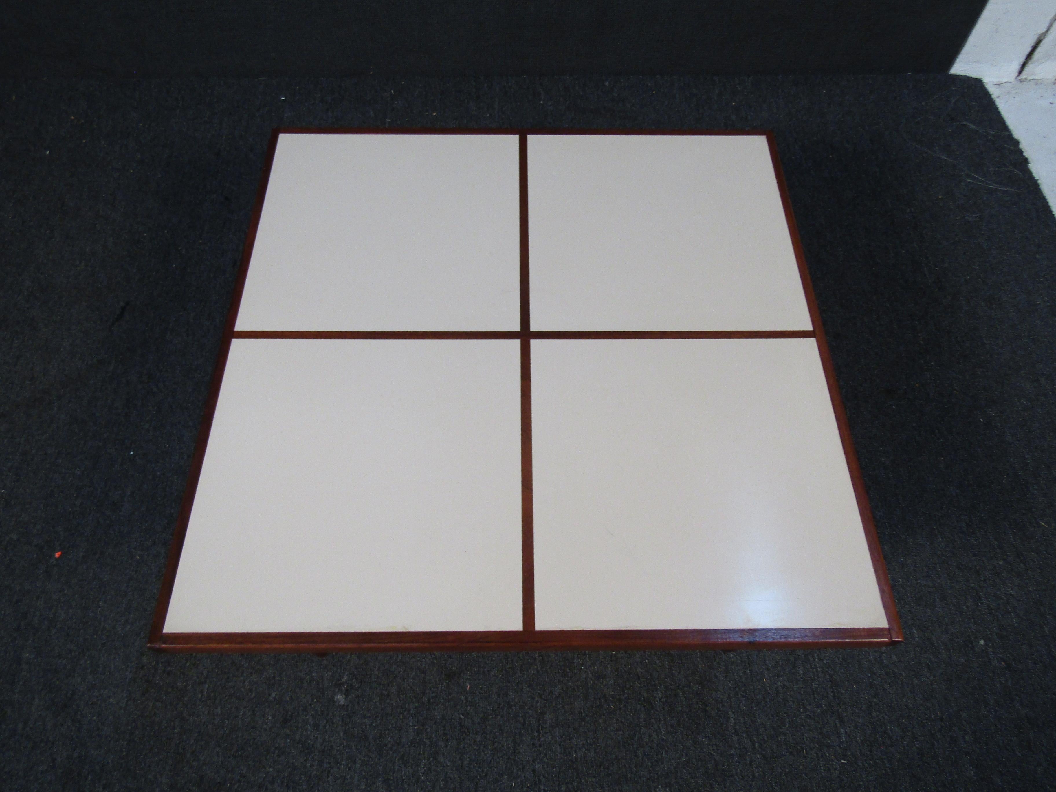 Table basse Mid-Century Modern en vente 2