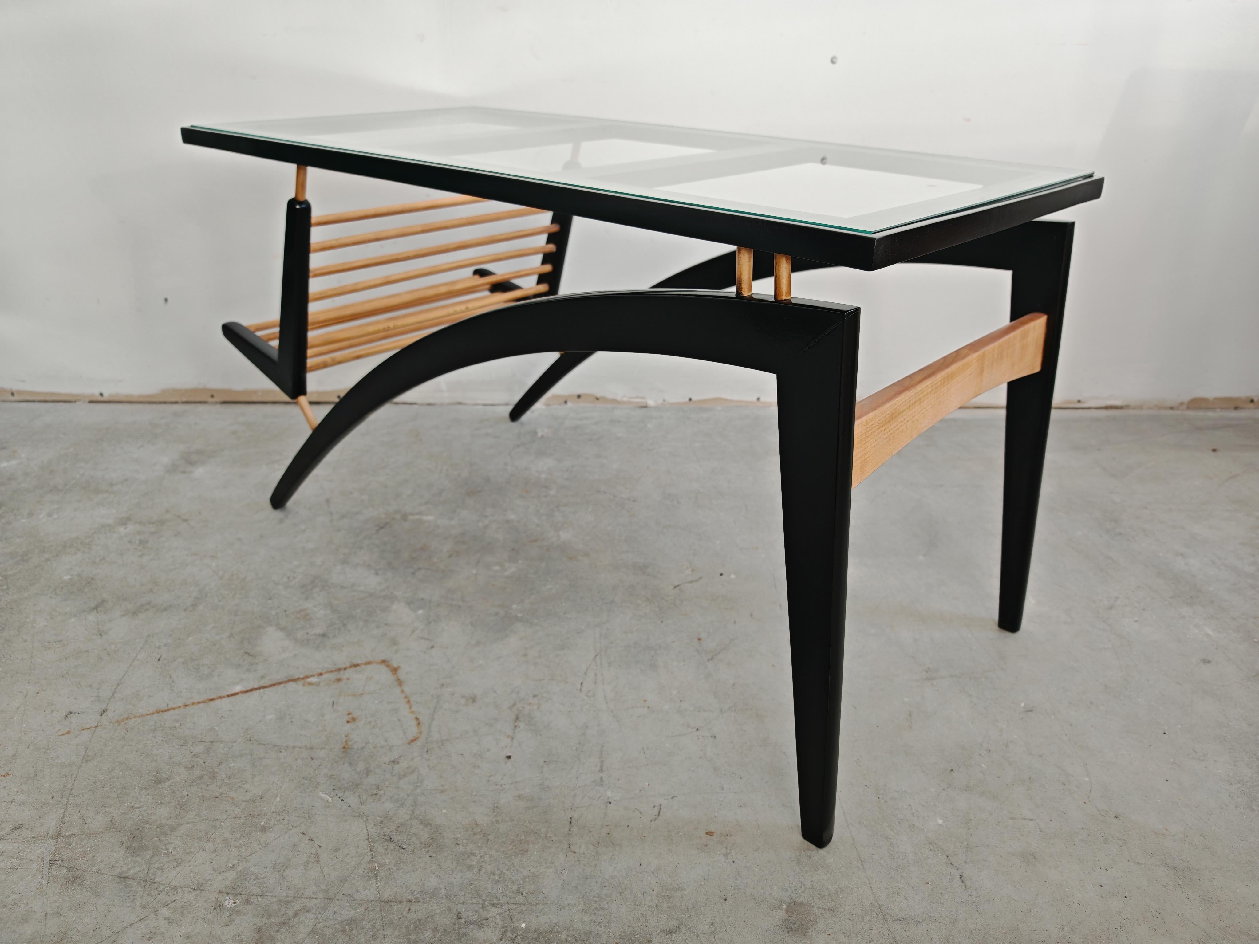 Mid Century Modern Couchtisch 