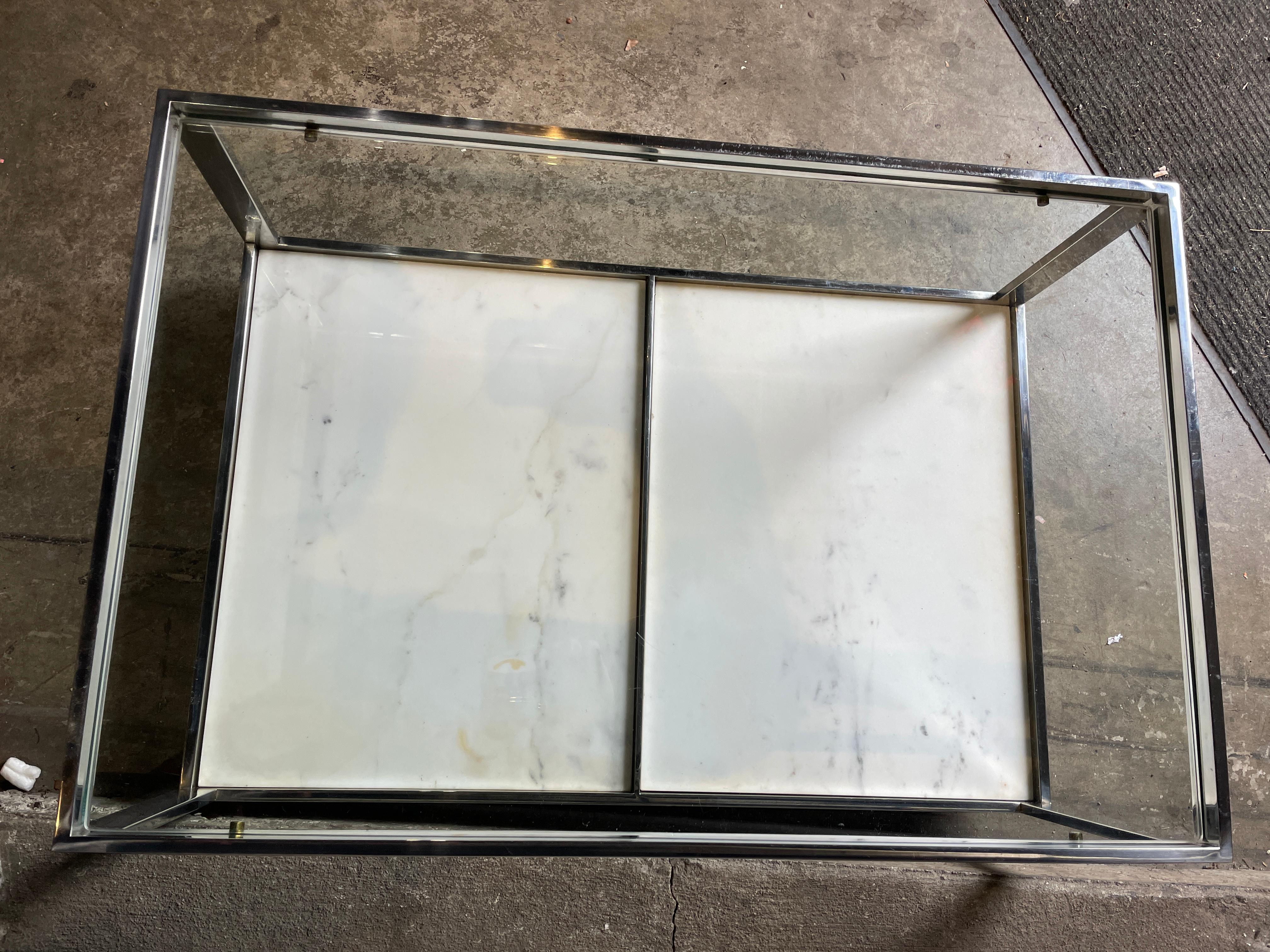 American Mid-Century Modern Coffee Table Glass Chrome Marble on Casters  For Sale