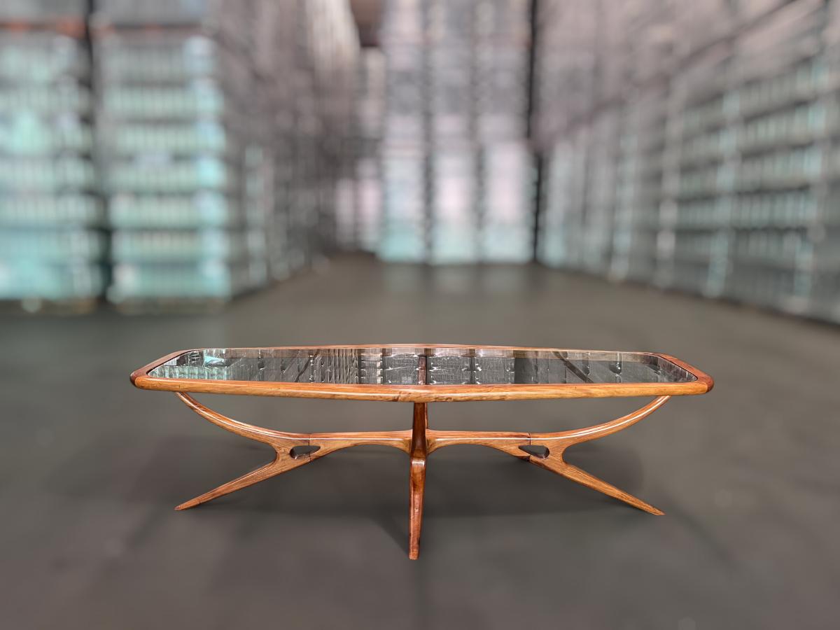 Table basse moderne du milieu du siècle en caviuna et verre, Giuseppe Scapinelli, Brésil en vente 3