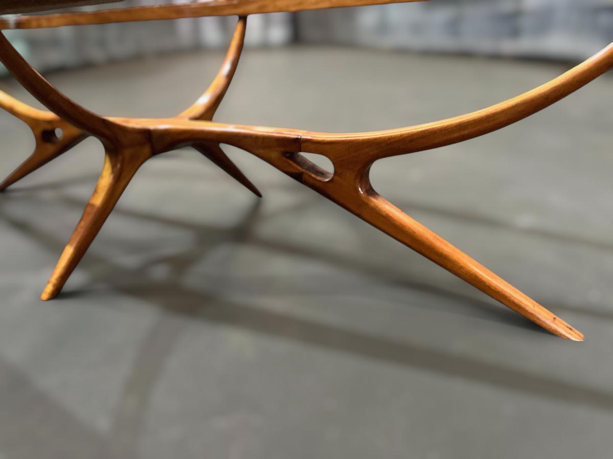 Table basse moderne du milieu du siècle en caviuna et verre, Giuseppe Scapinelli, Brésil en vente 6