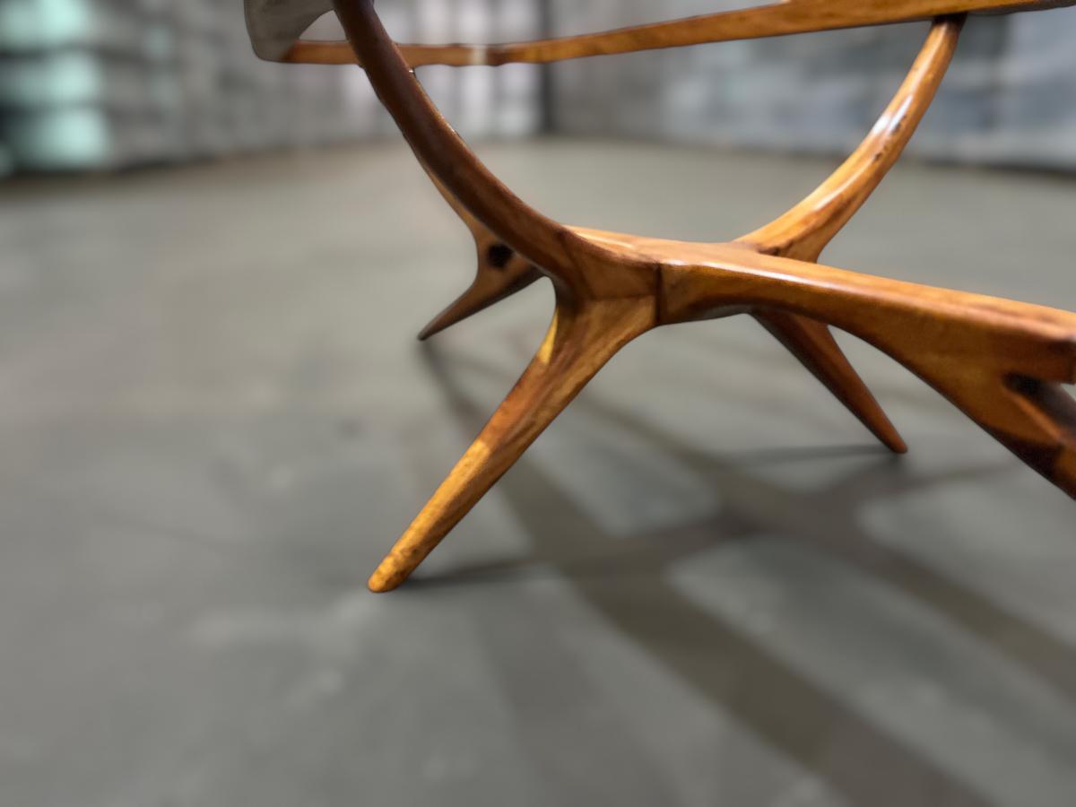 Table basse moderne du milieu du siècle en caviuna et verre, Giuseppe Scapinelli, Brésil en vente 10