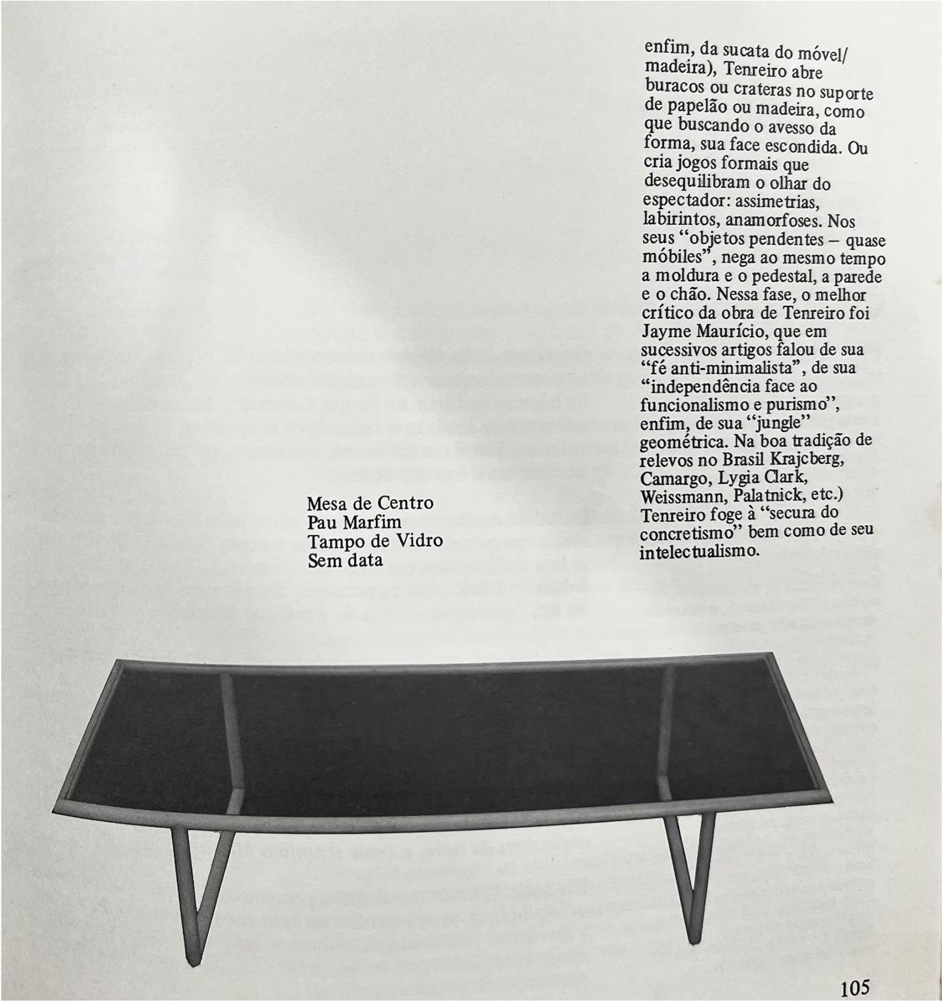 Table basse moderne du milieu du siècle en bois de feuillus et verre, Joaquim Tenreiro, vers les années 1960 en vente 12