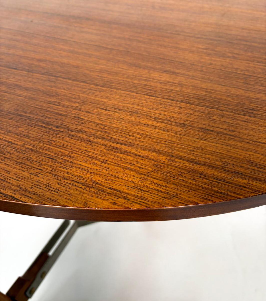Metal Mid-Century Modern Coffee Table in the Style of Formanova, 1960s For Sale