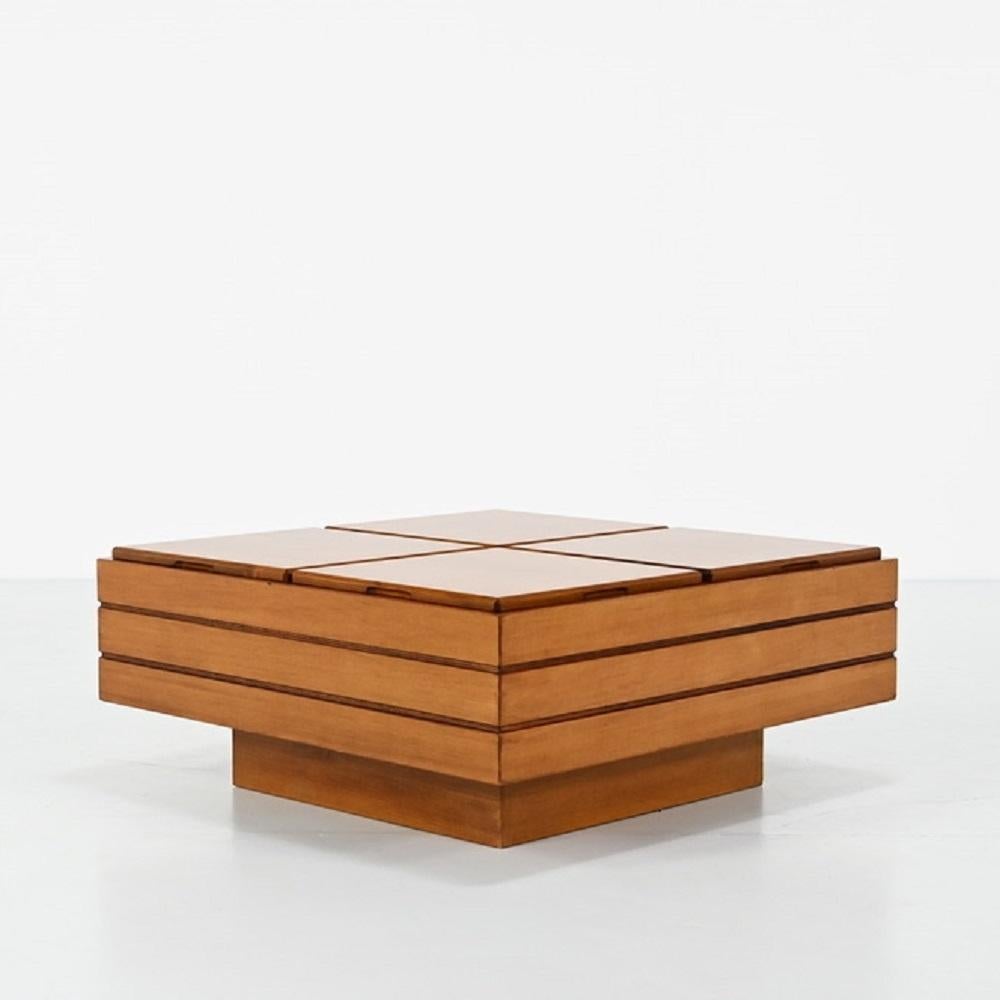 Mid Century Modern Coffee Table in Wood, Italy 1960s 2