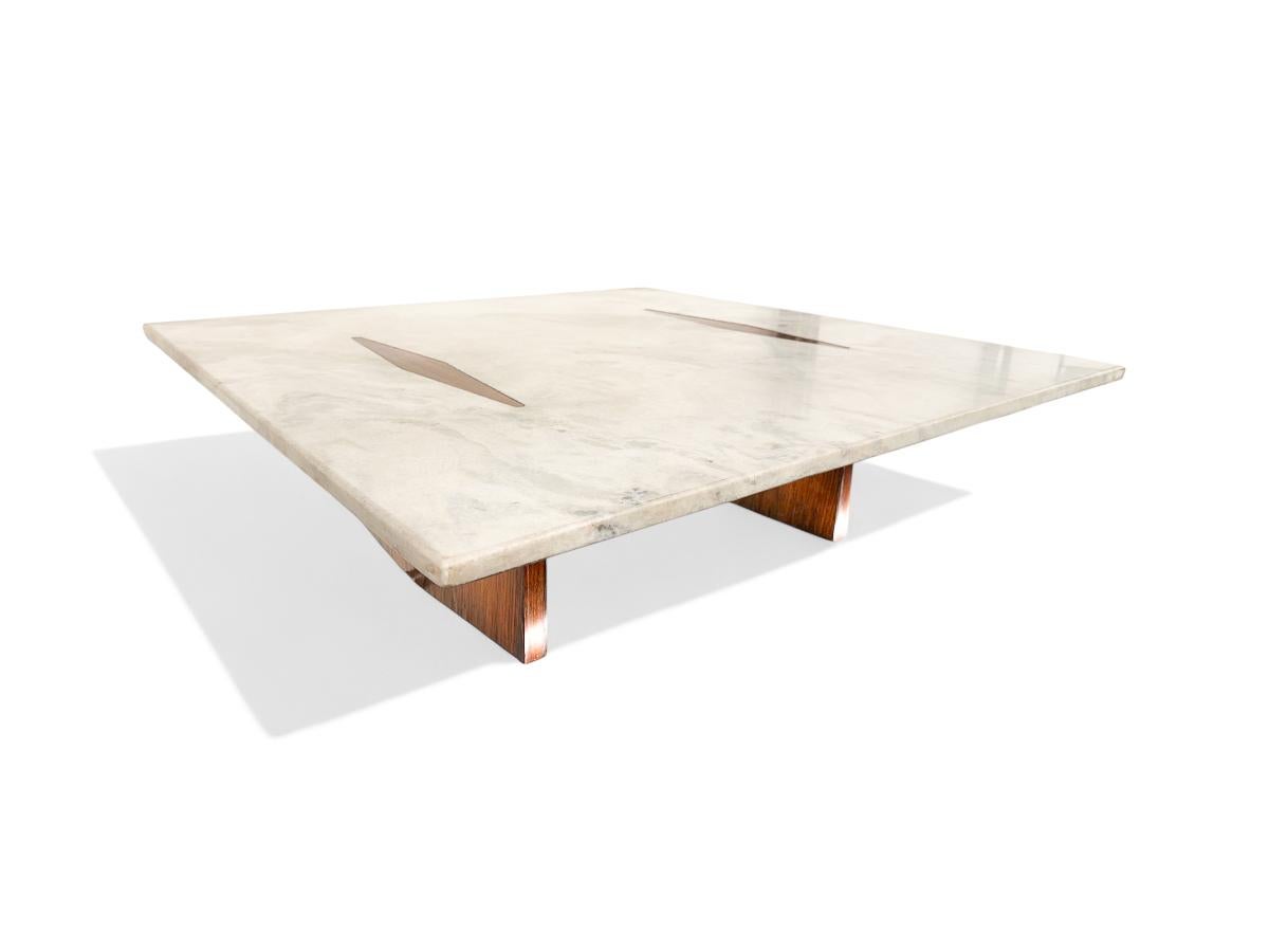 Moderner Couchtisch aus Holz und Marmor aus der Mitte des Jahrhunderts von Jorge Zalszupin, Brasilien (20. Jahrhundert) im Angebot