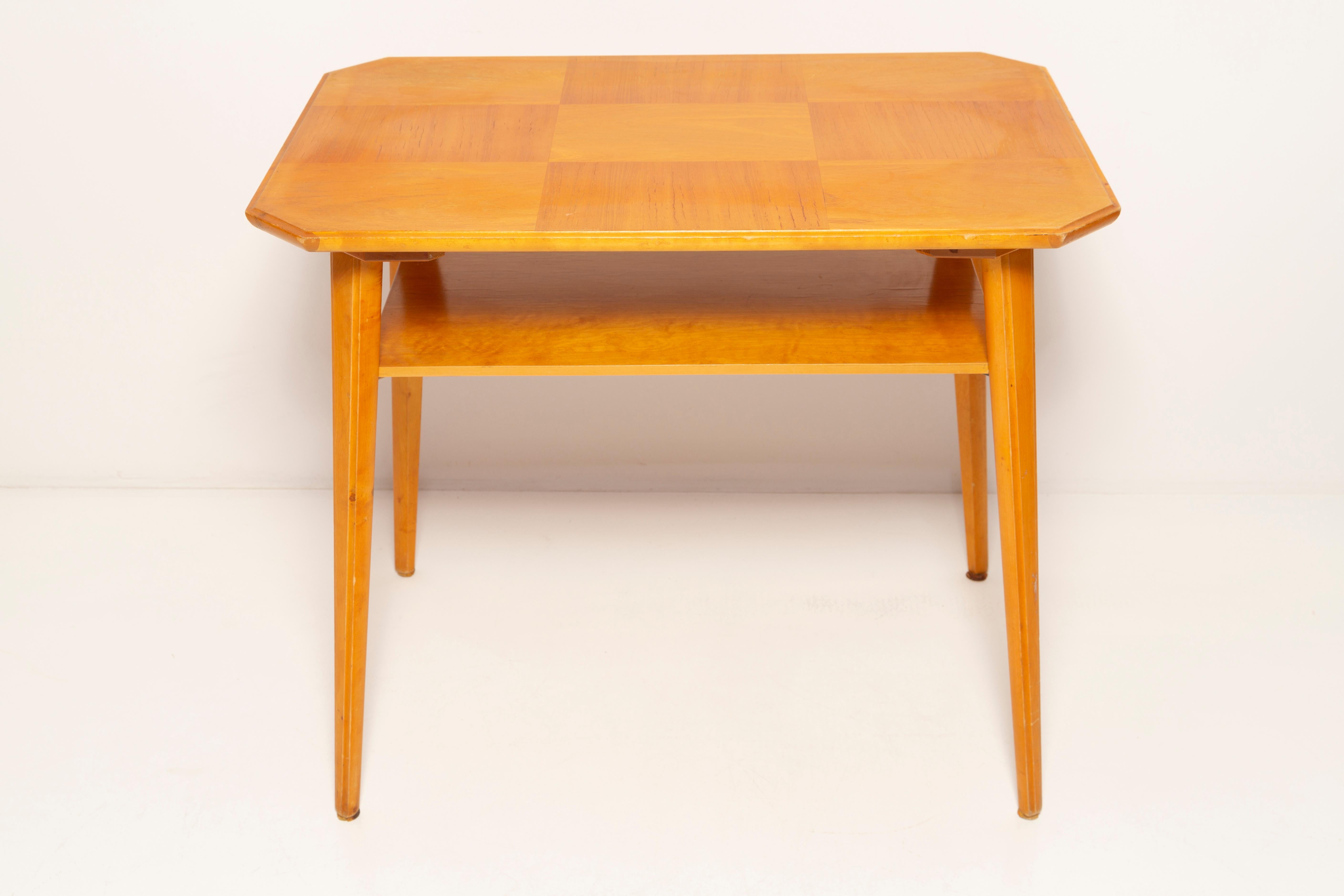 Polish Mid-Century Modern Coffee Table, Light Wood, Europe, 1960s For Sale
