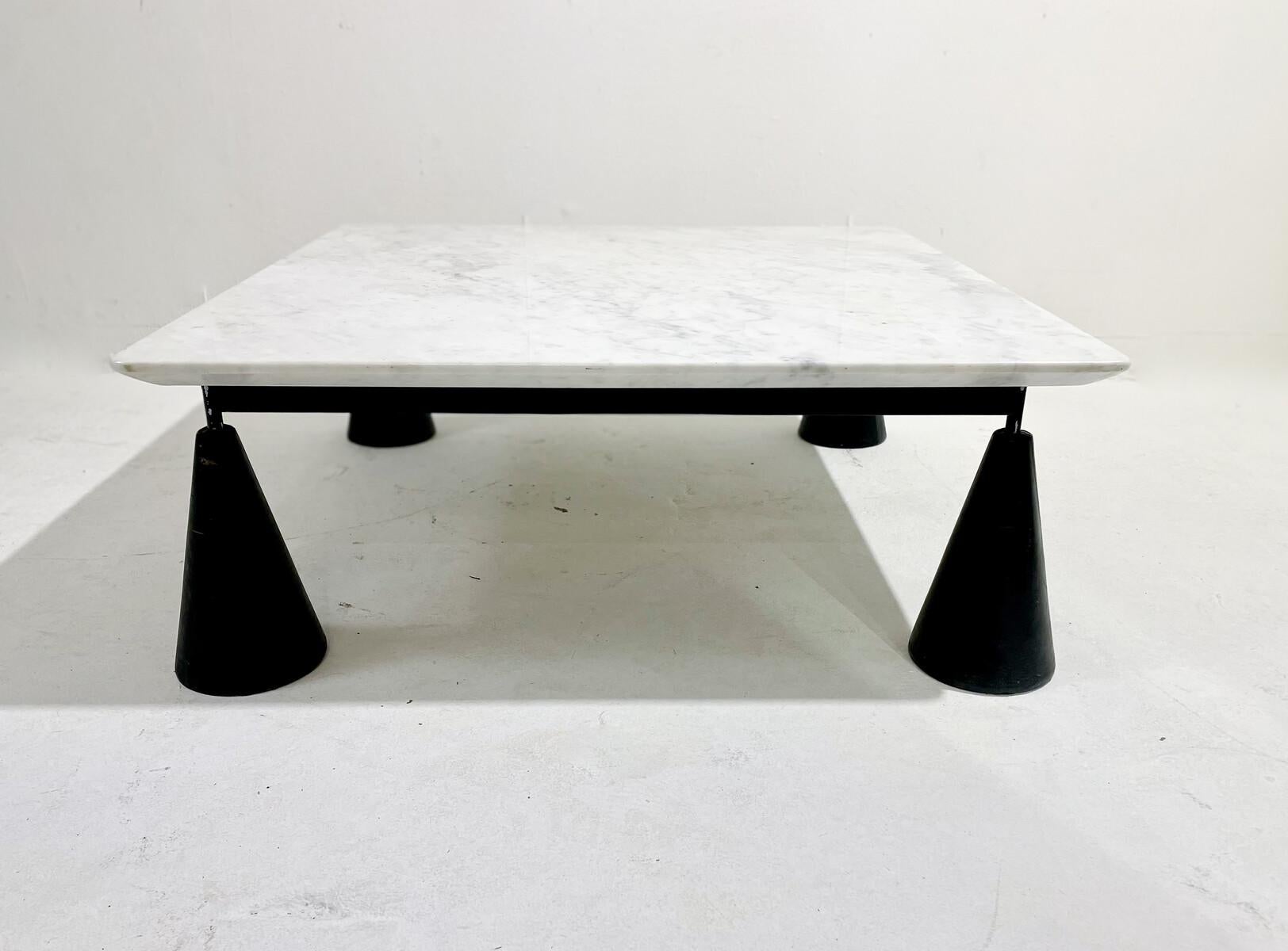 Late 20th Century Mid-Century Modern Coffee Table, Marble, Steel and Leather, Italy, 1970s