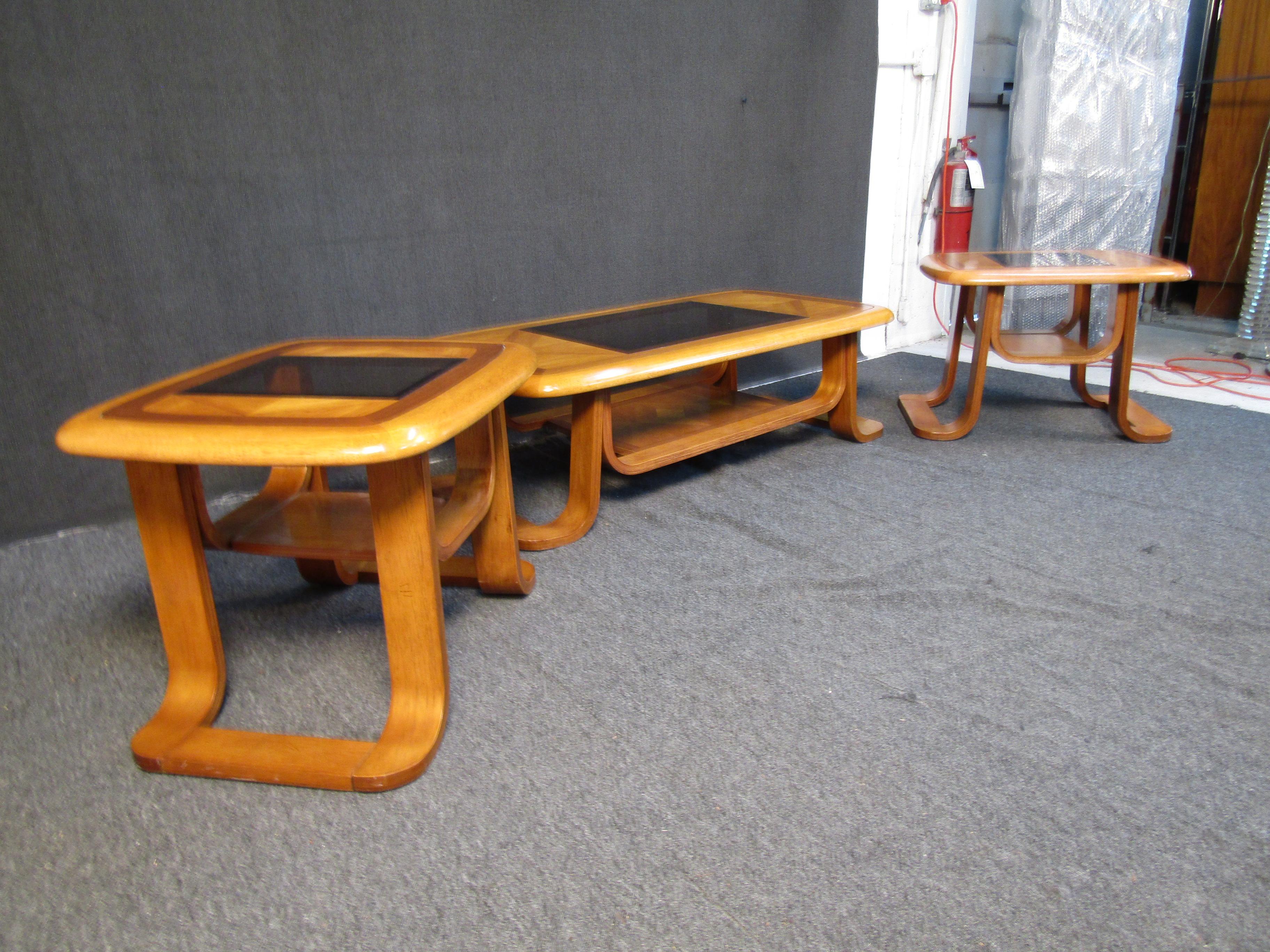 20th Century Mid-Century Modern Coffee Table Set For Sale