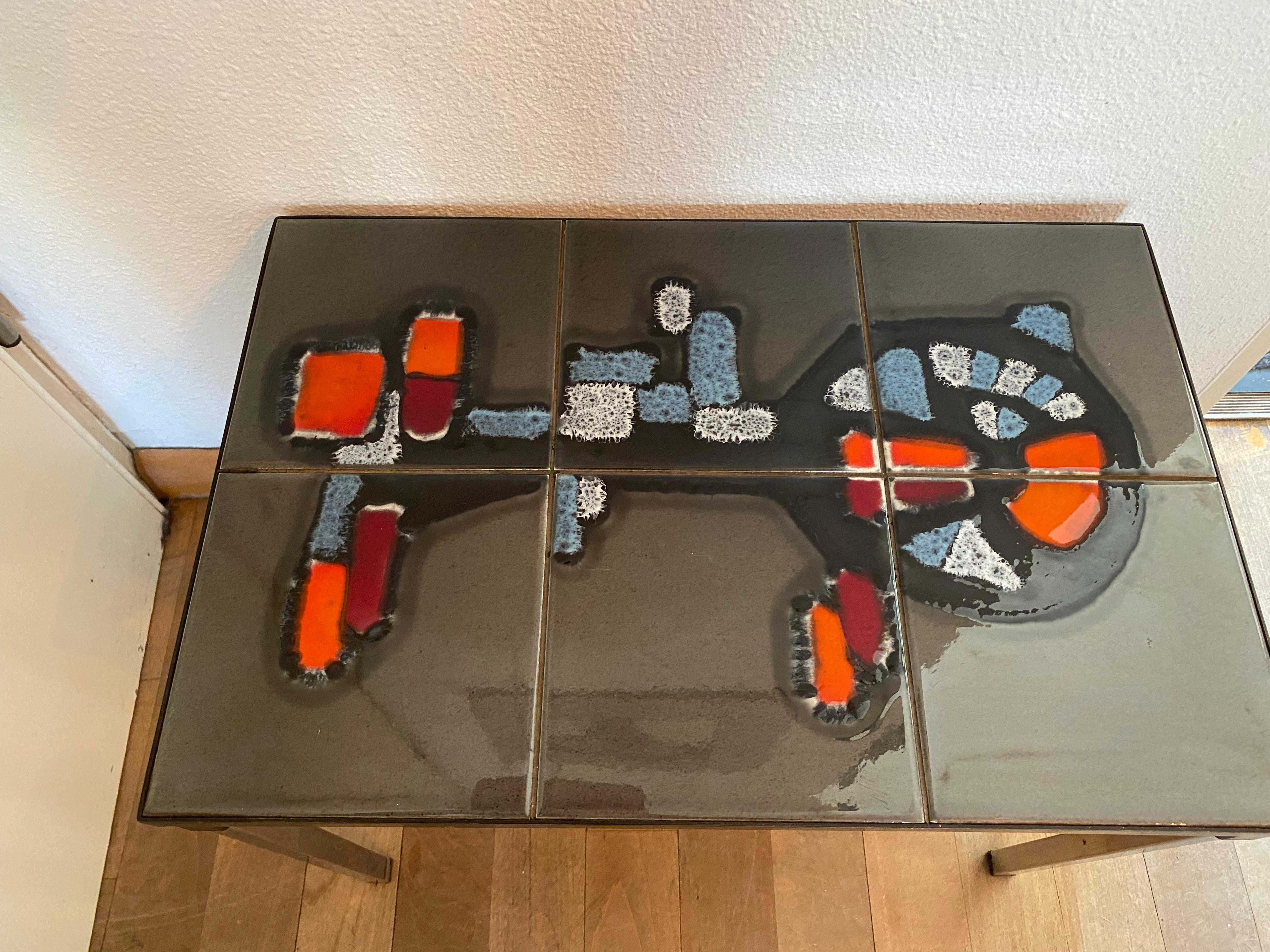 Mid-Century Modern coffee table tiles 3