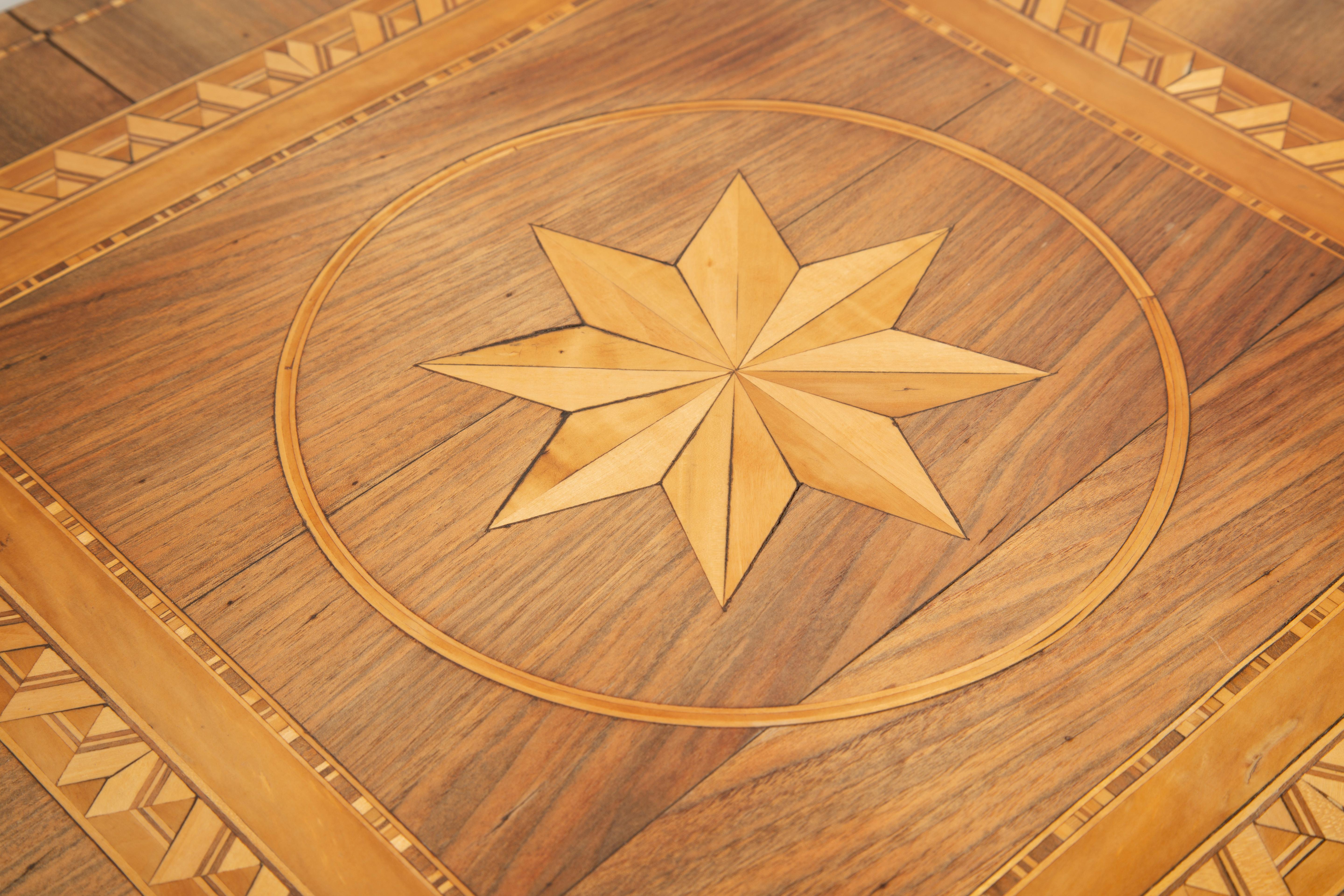 Mid-Century Modern Coffee Table, Vintage, Art Deco, Star Marquetry, 1960s For Sale 1