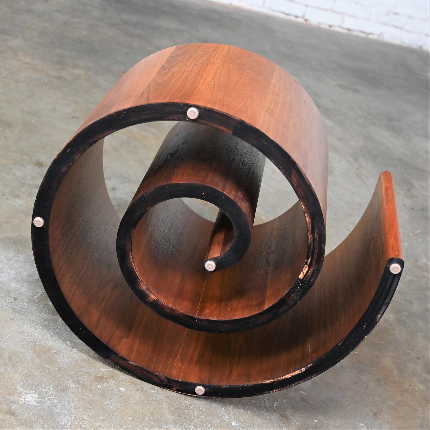 Mid-Century Modern Coffee Table Walnut Spiral or Snail Pedestal with Glass Top For Sale 6