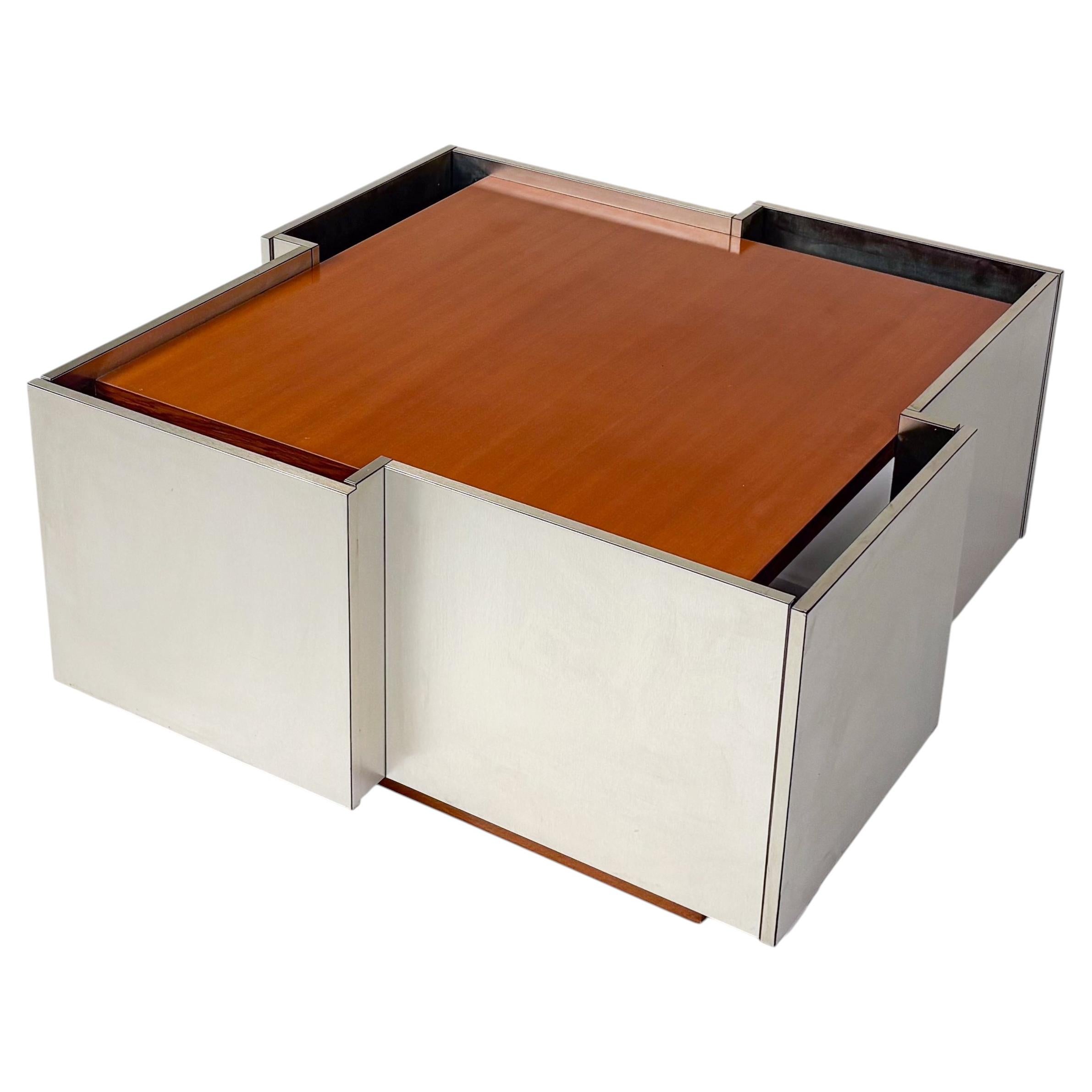 Mid-Century Modern Coffee Table Wood and Metal, Italy, 1970s