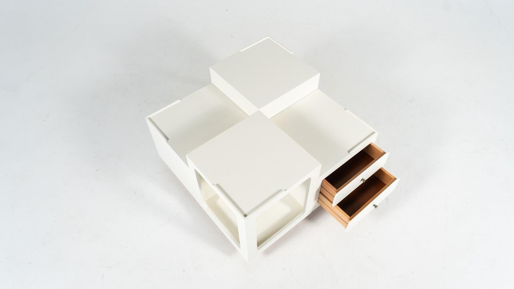 Table basse moderne du milieu du siècle, bois, Italie, 1970 en vente 4