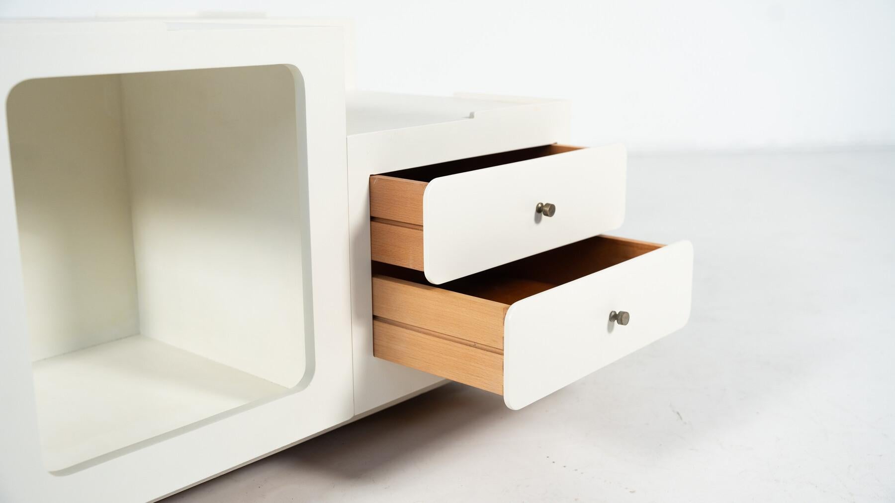 Table basse moderne du milieu du siècle, bois, Italie, 1970 en vente 1