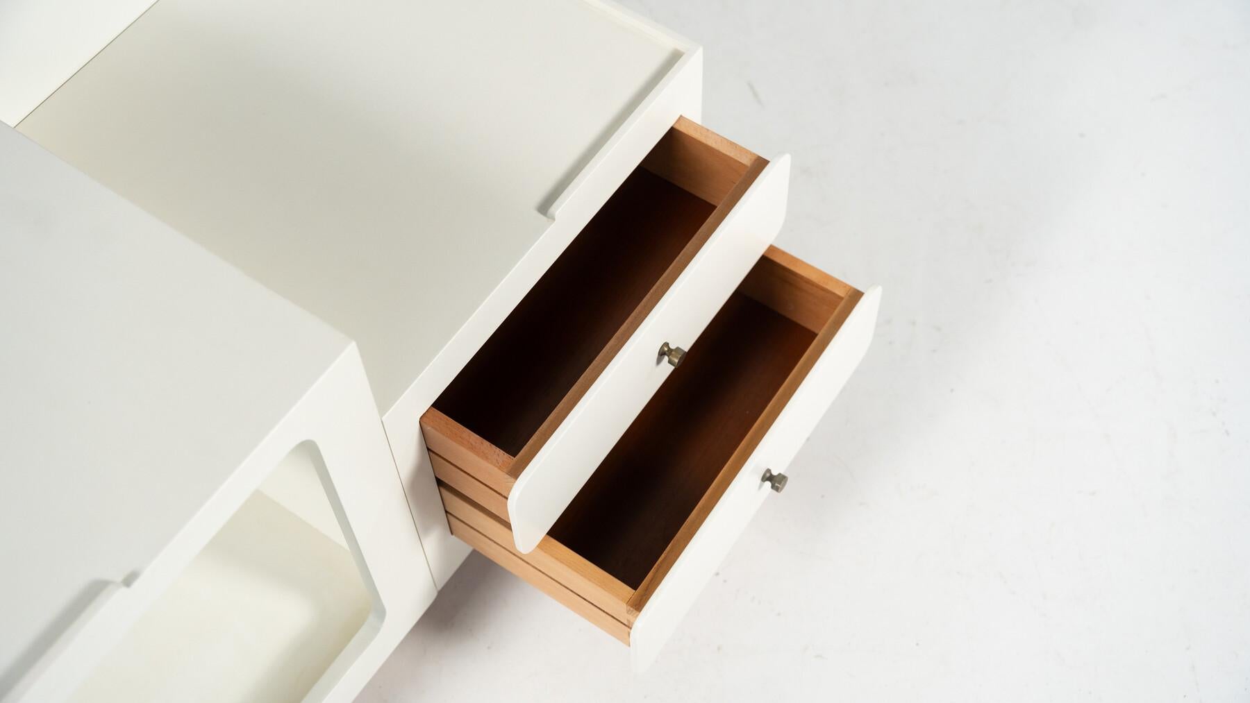 Table basse moderne du milieu du siècle, bois, Italie, 1970 en vente 2