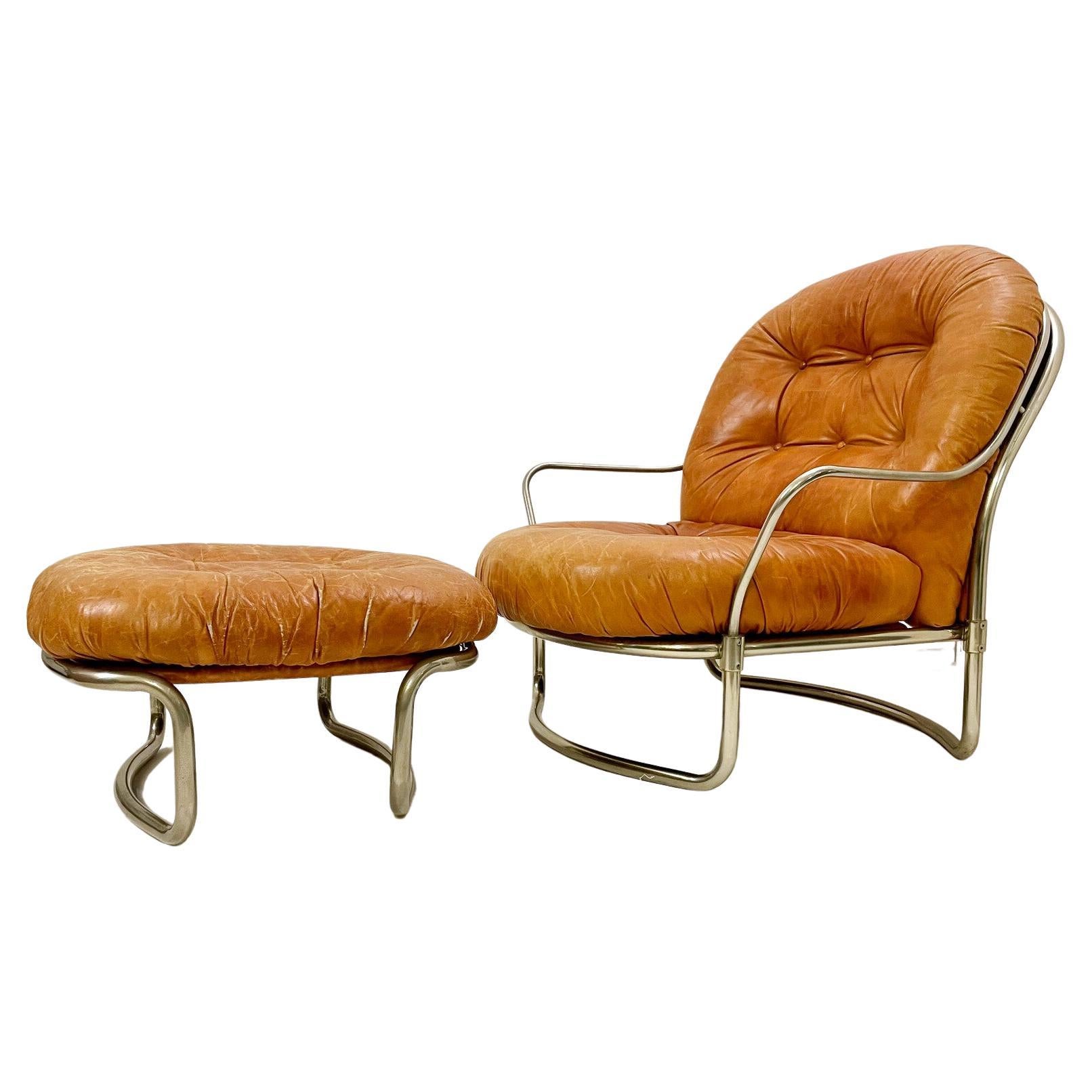 Mid-Century Modern Cognac Leather Armchair and Ottoman Mod 915 by Carlo de Carli For Sale