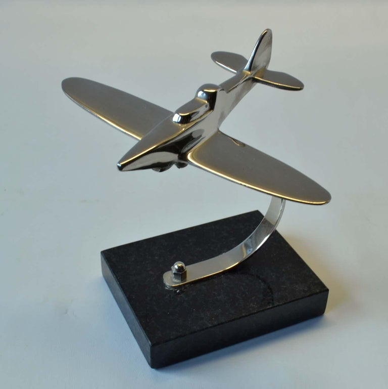 Collection of Plane Model Sculptures in Aluminium, Chrome  For Sale 6