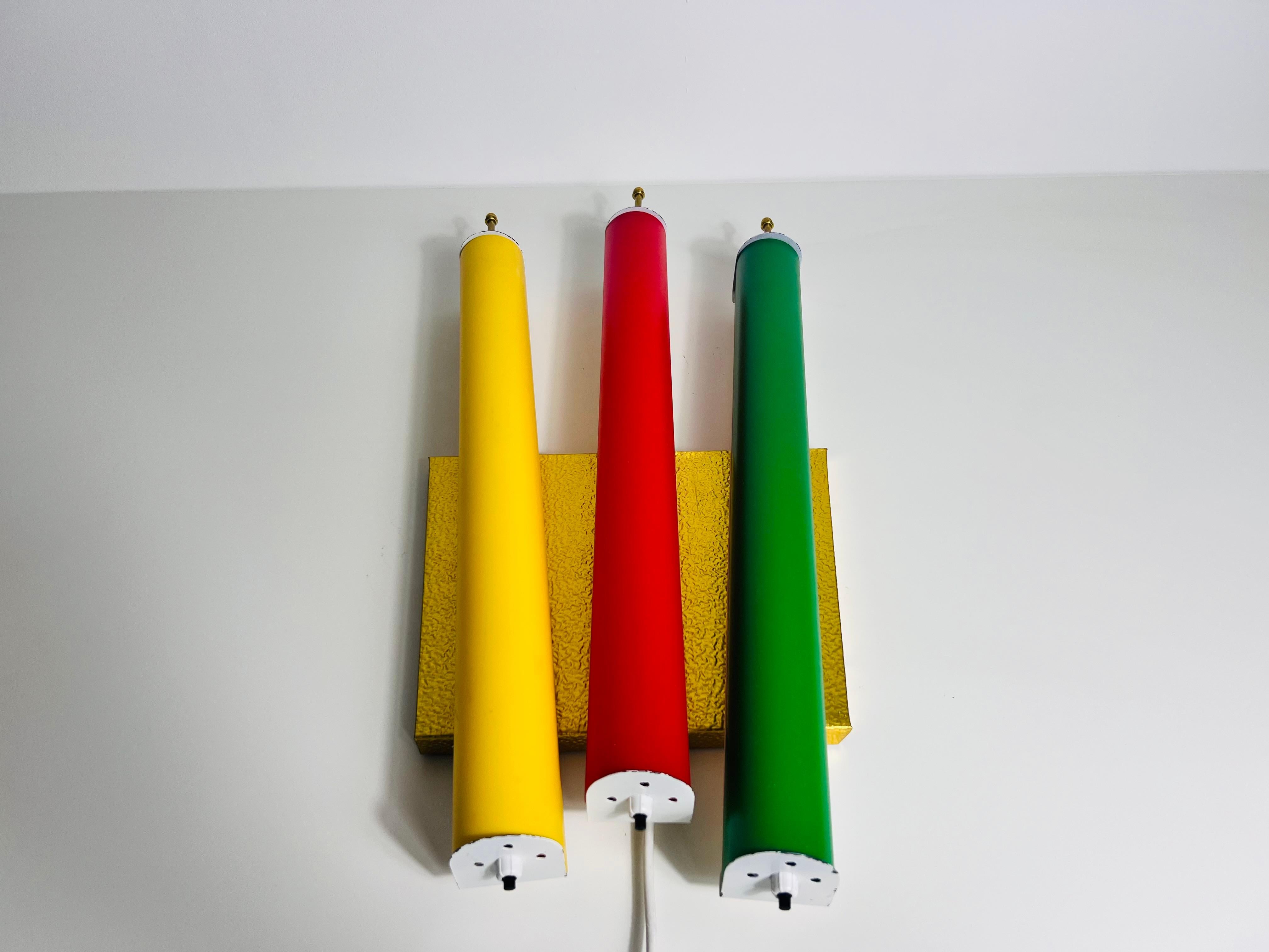 Lámpara de pared colorida de mediados de siglo, Italia, años 60 Moderno de mediados de siglo en venta