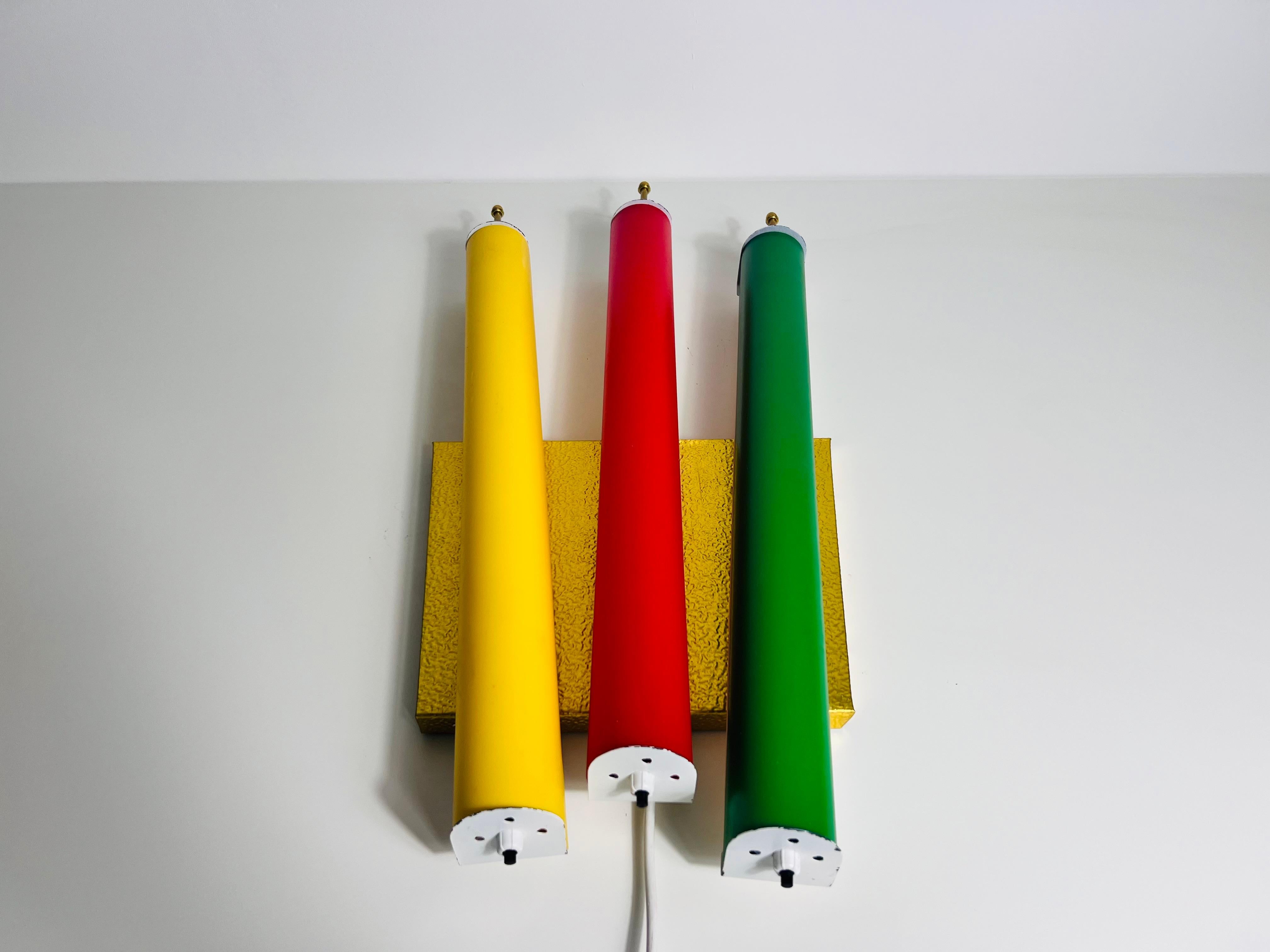 Lámpara de pared colorida de mediados de siglo, Italia, años 60 en Bueno estado para la venta en Hagenbach, DE