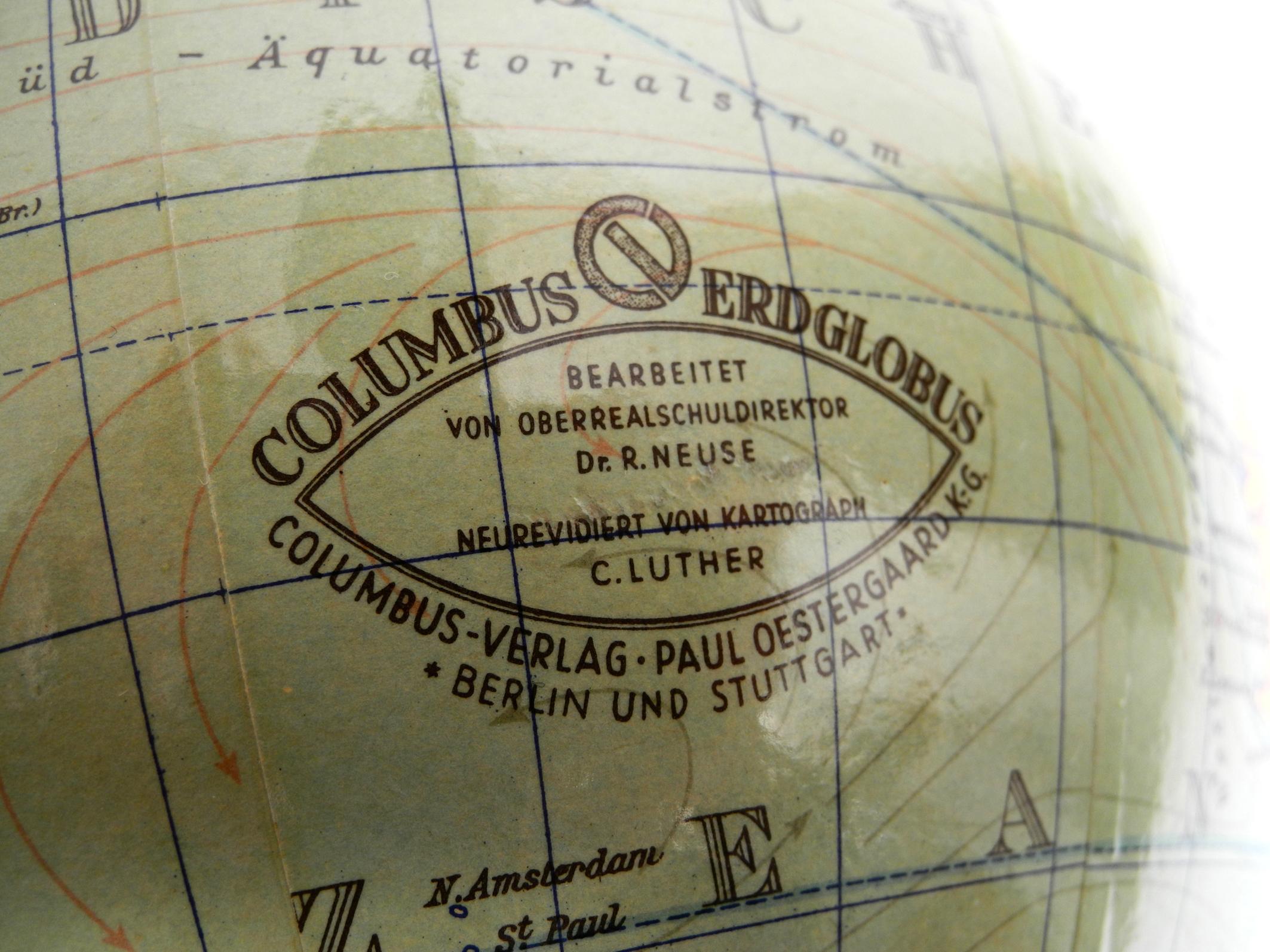Mid Century Modern Columbus Earth globe by Columbus Verlag Paul Oestergaard  For Sale 1