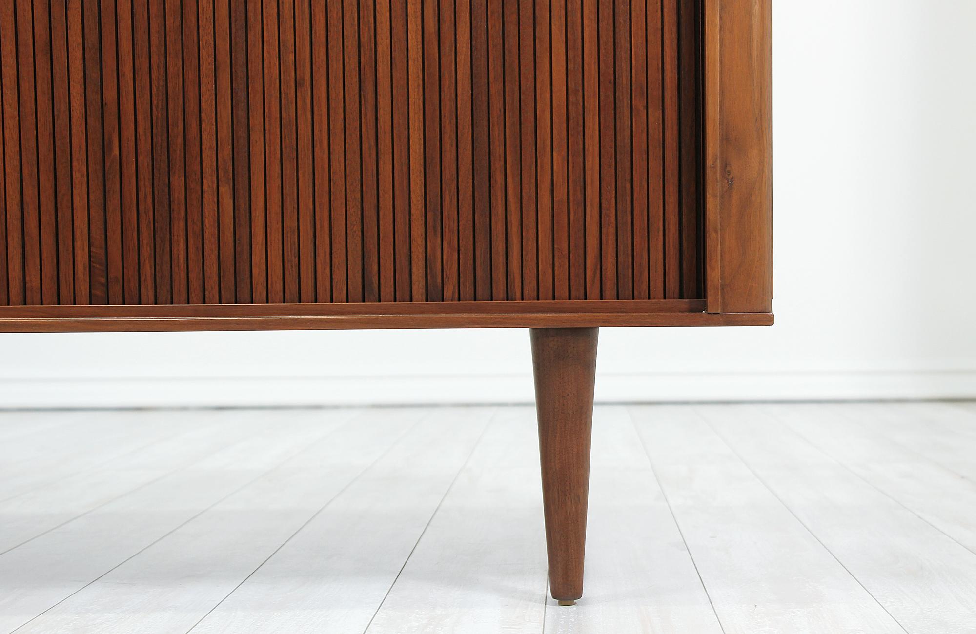 Mid-Century Modern Compact Tambour-Door Credenza by Barzilay 3