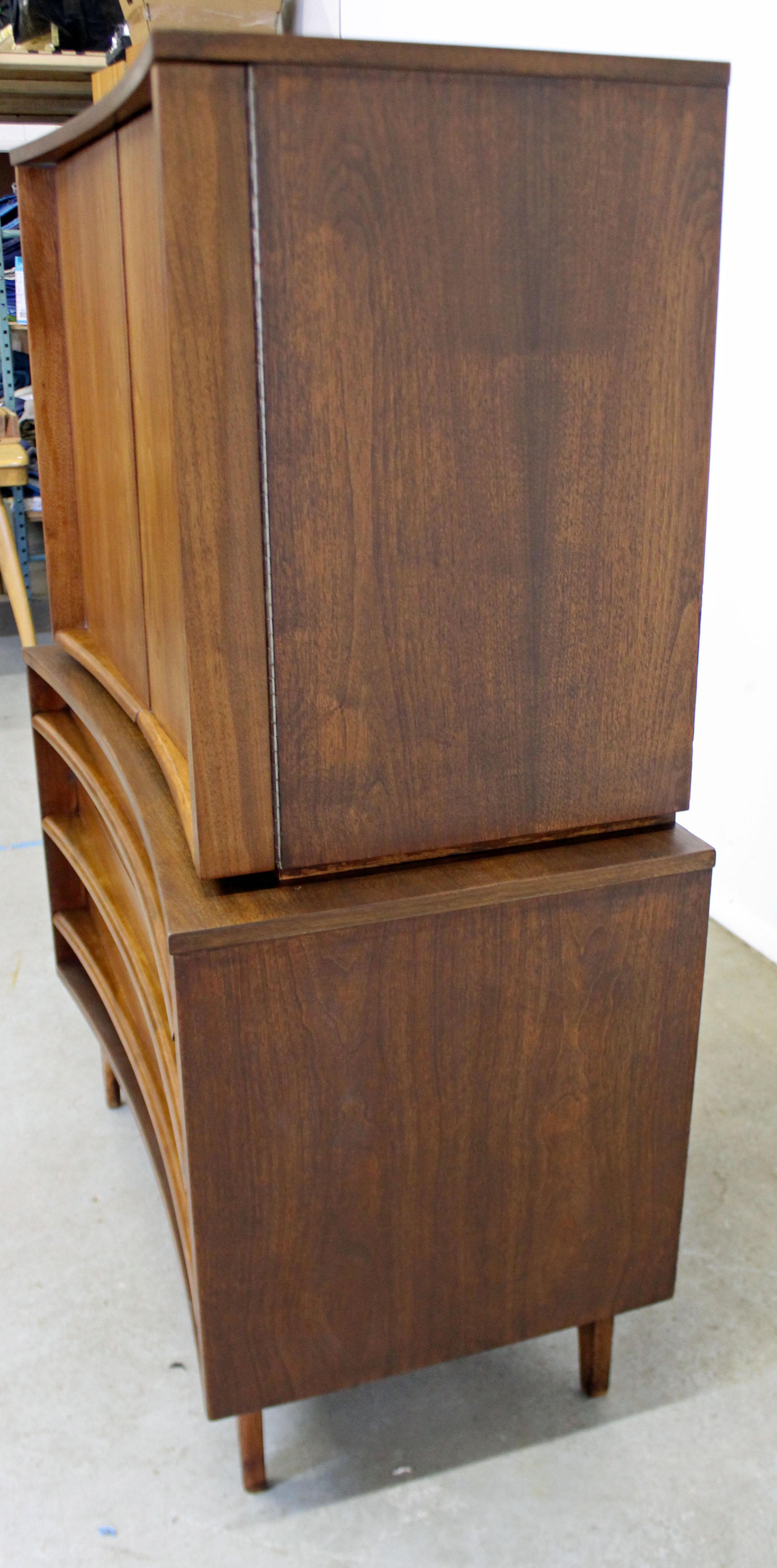 Mid-Century Modern Concave Front Walnut Tall Chest Armoire In Good Condition In Wilmington, DE