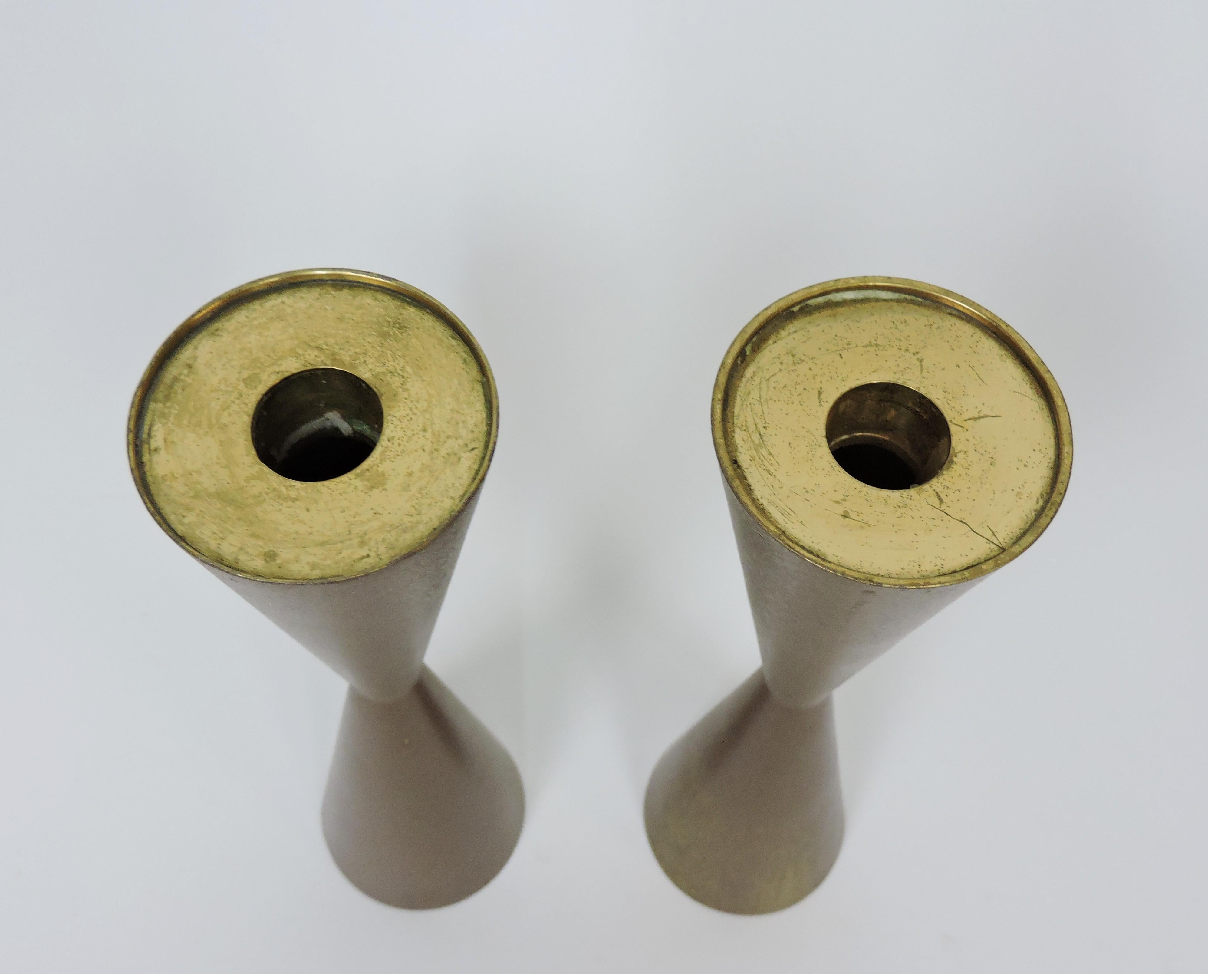 Portacandele a cono in ottone del Mid Century Modern, due set disponibili in vendita 3