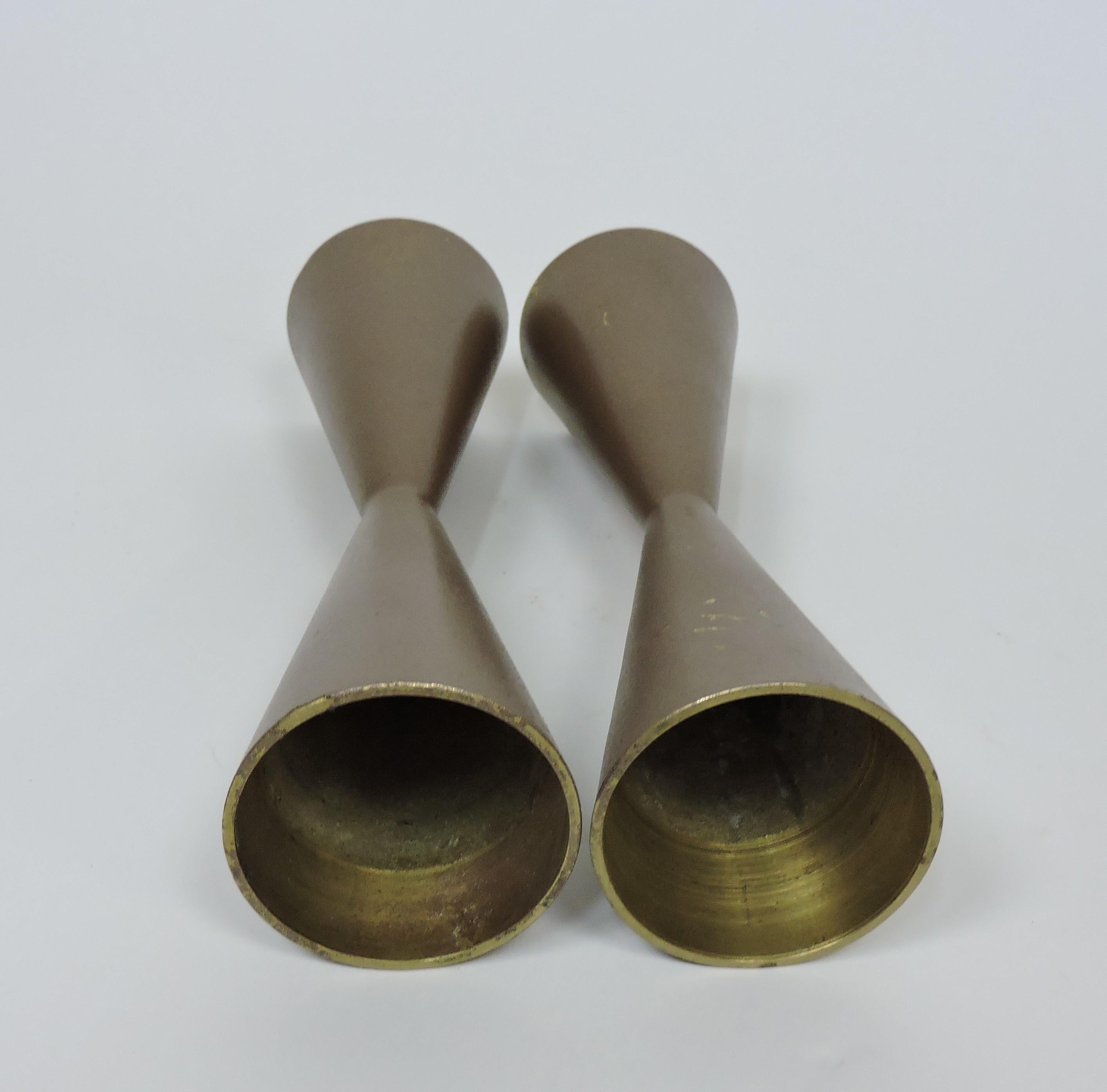 Portacandele a cono in ottone del Mid Century Modern, due set disponibili in vendita 4