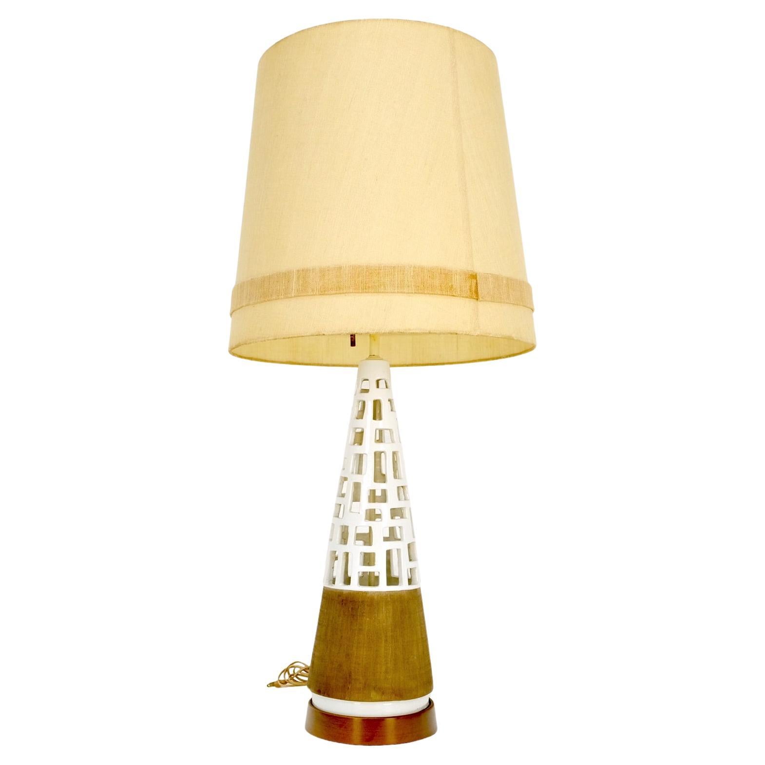 Mid-Century Modern Cone Shape Geometrical Pattern Pierce Pattern Base Table Lamp For Sale