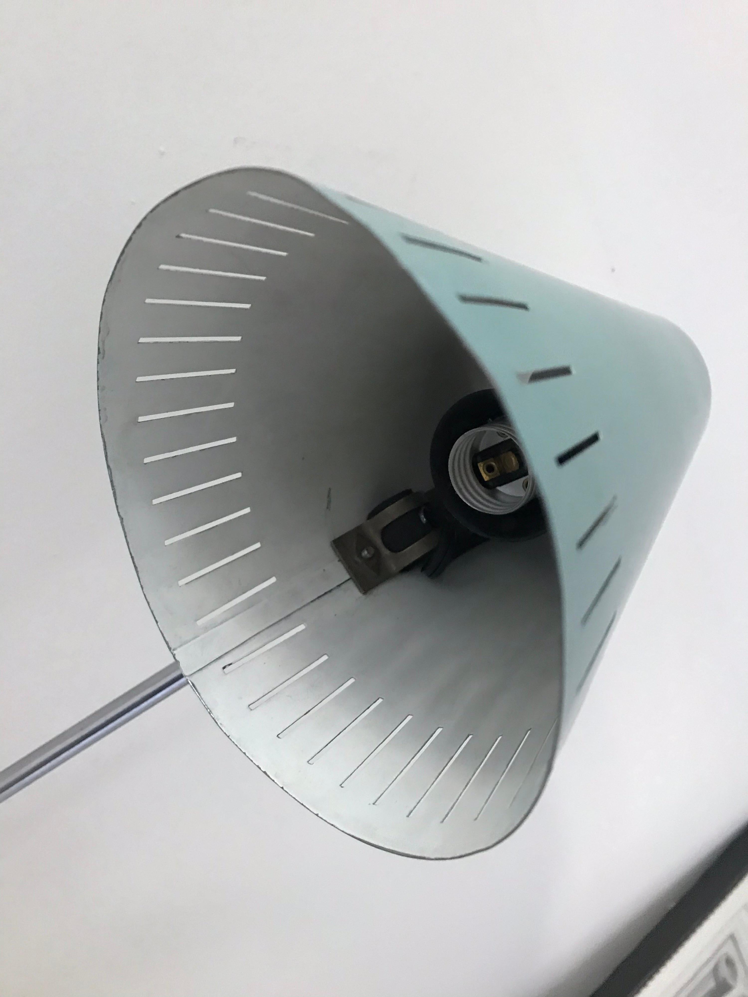 Mid-Century Modern Cone Shaped Desk Lamp, Turquoise and Red, Russia, 1966 In Good Condition In Bedford Hills, NY