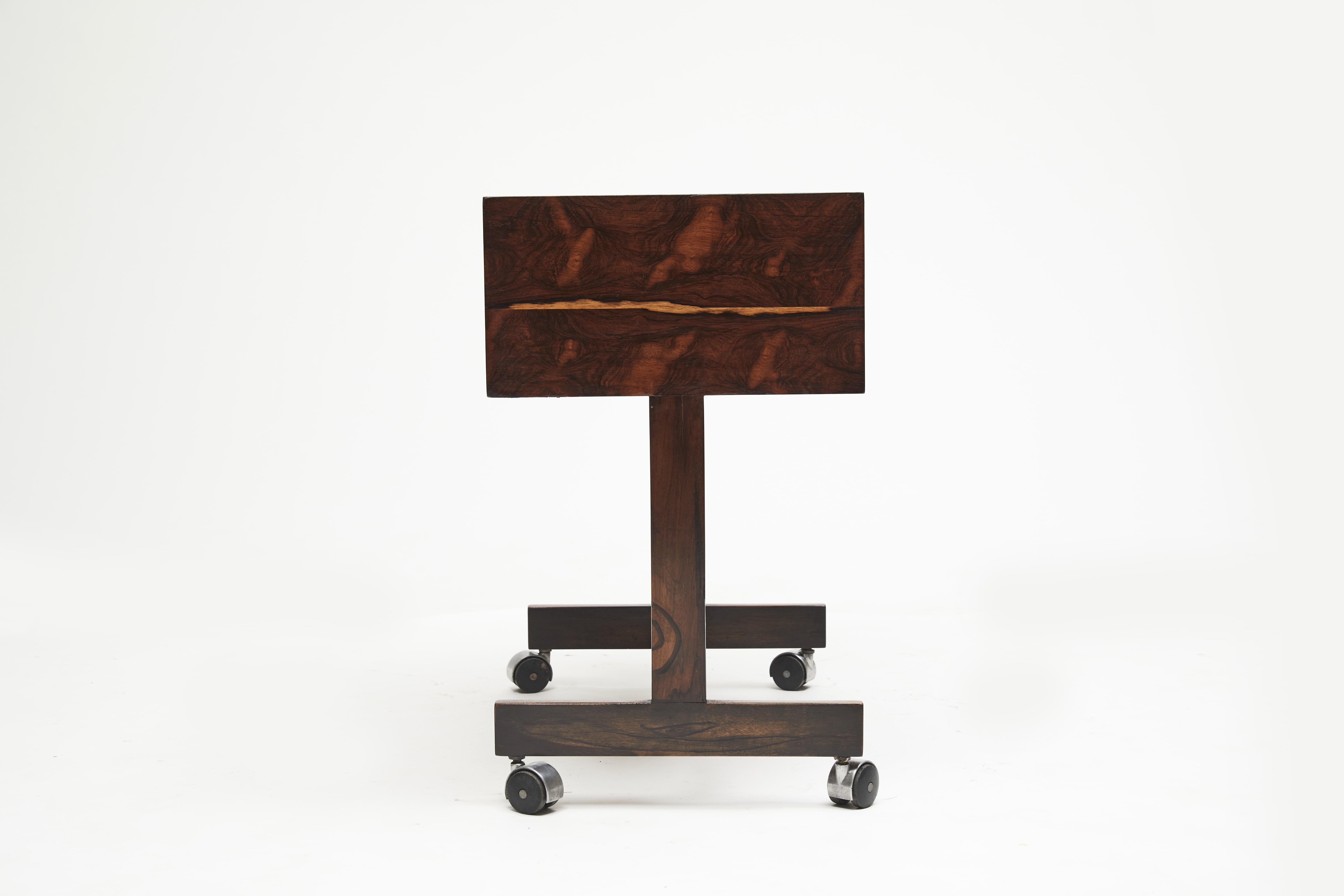 Brazilian Mid-Century Modern Console in Hardwood & Chrome Wheels, Sergio Rodrigues, 1960s For Sale