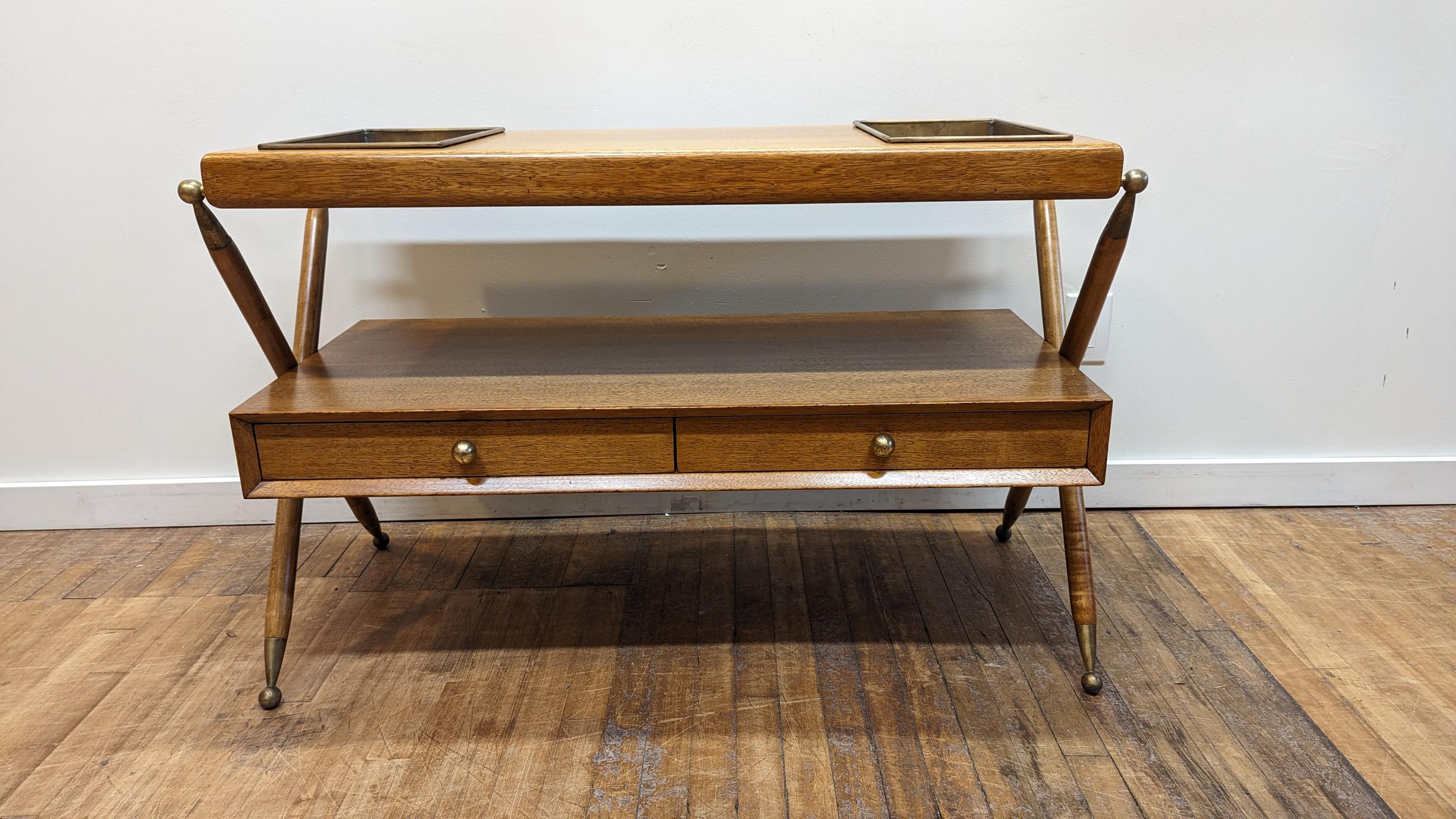 Mid Century Modern Console Table  For Sale 6
