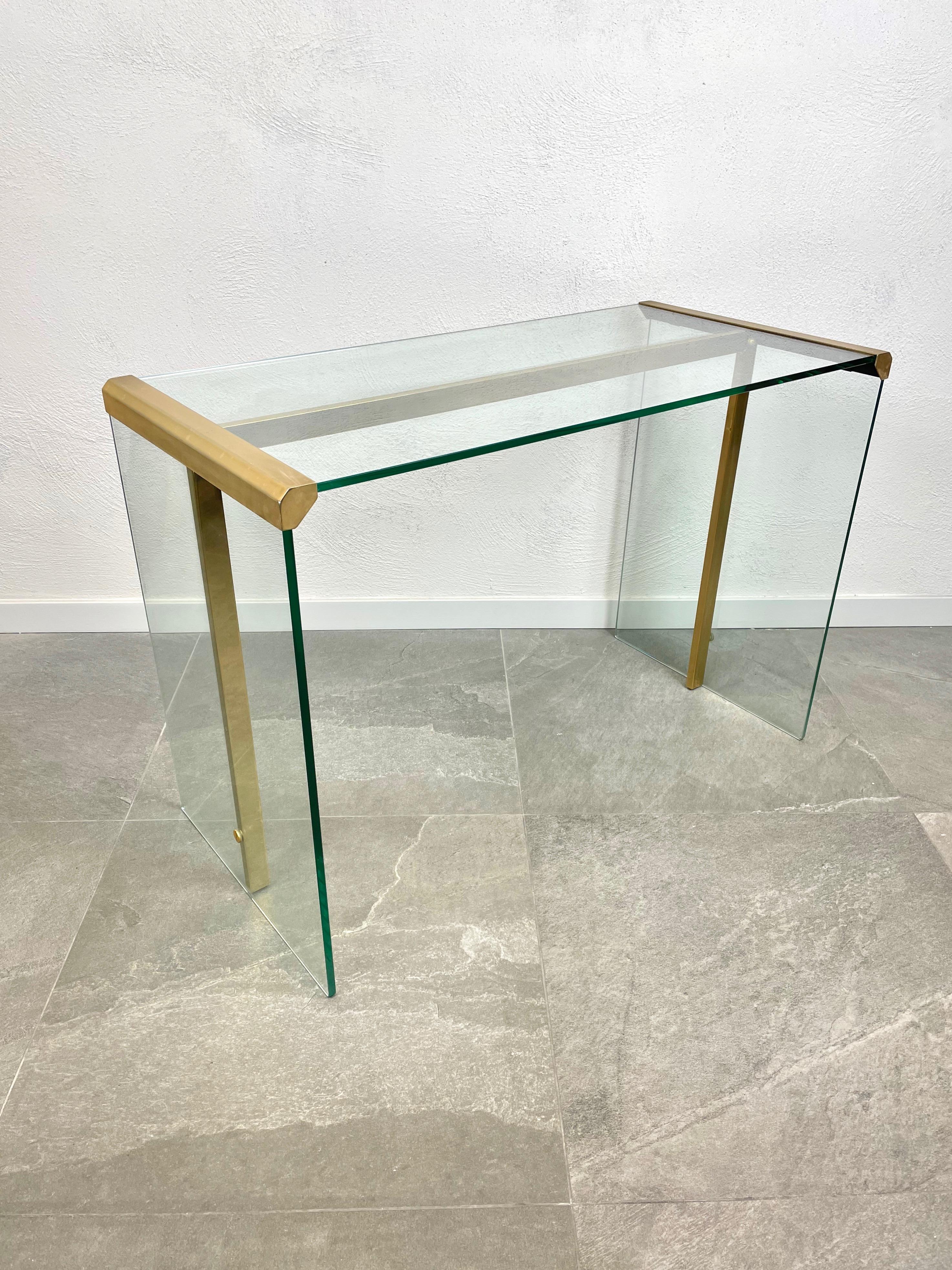 Italian Mid-Century Modern Console Table Glass and Brass Gallotti & Radice, Italy, 1970s