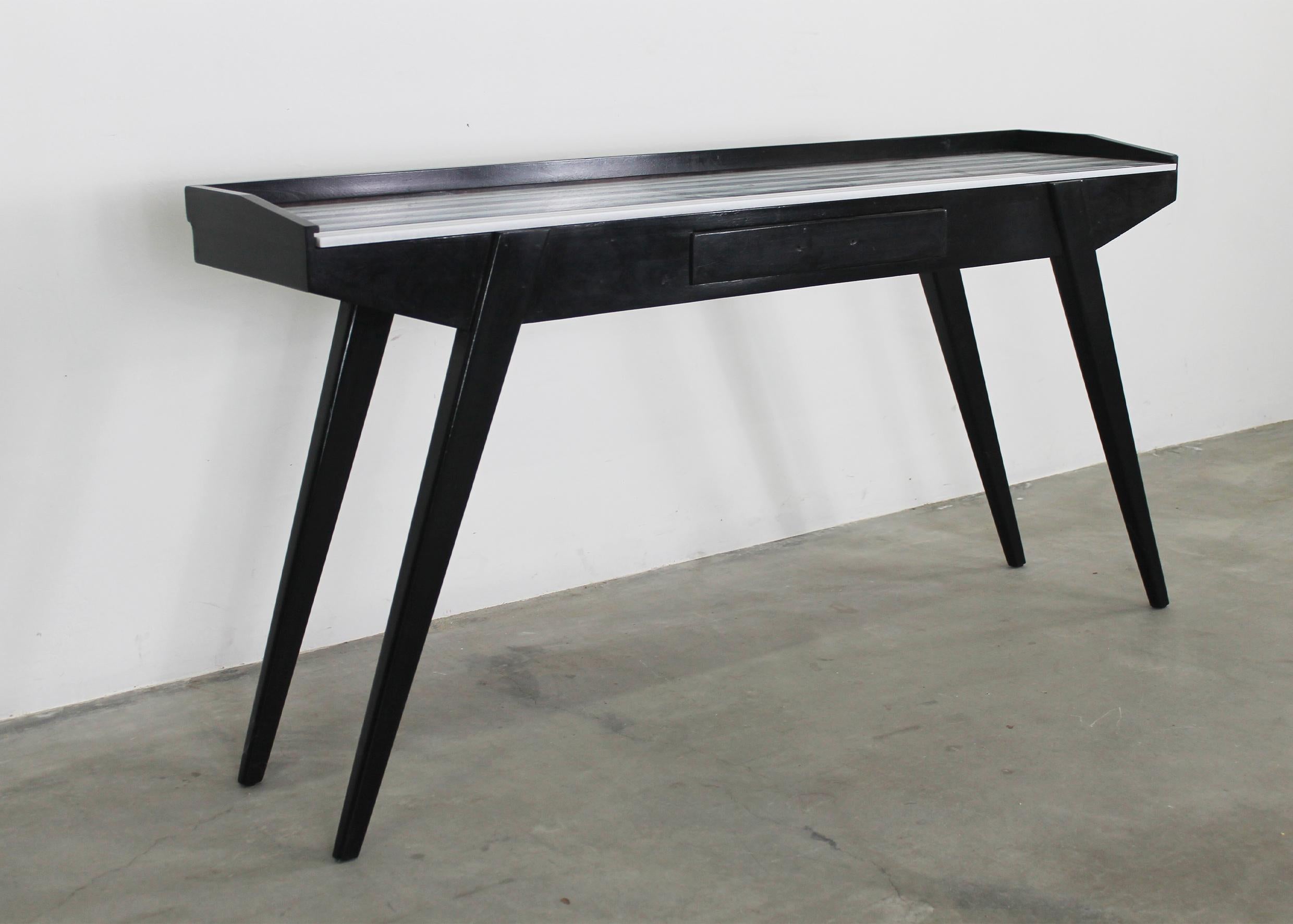 Mid-20th Century Mid Century Modern Console Table in Black Lacquered Wood and Marble 1950s For Sale