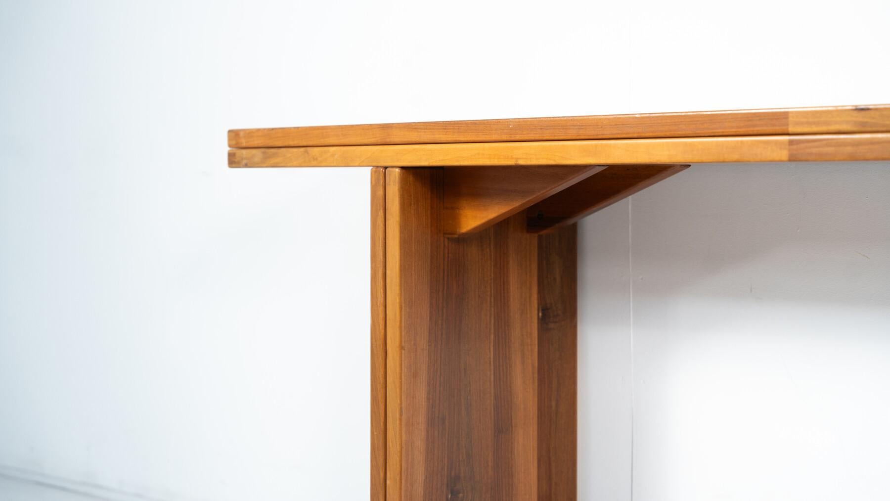 Mid-Century Modern Console / Table 
