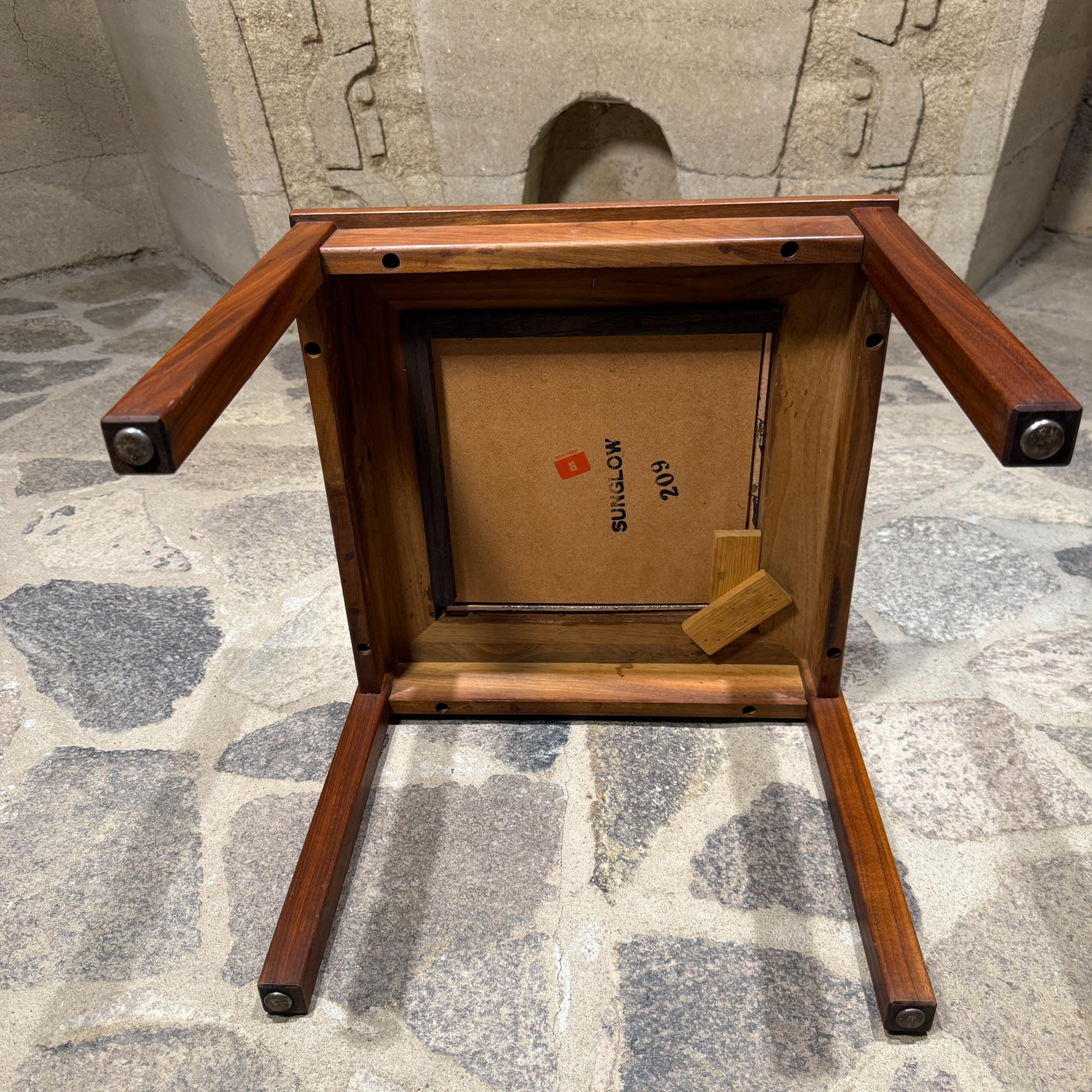 Table d'appoint Constellation moderne du milieu du siècle I John Keal Browns Saltman en vente 4