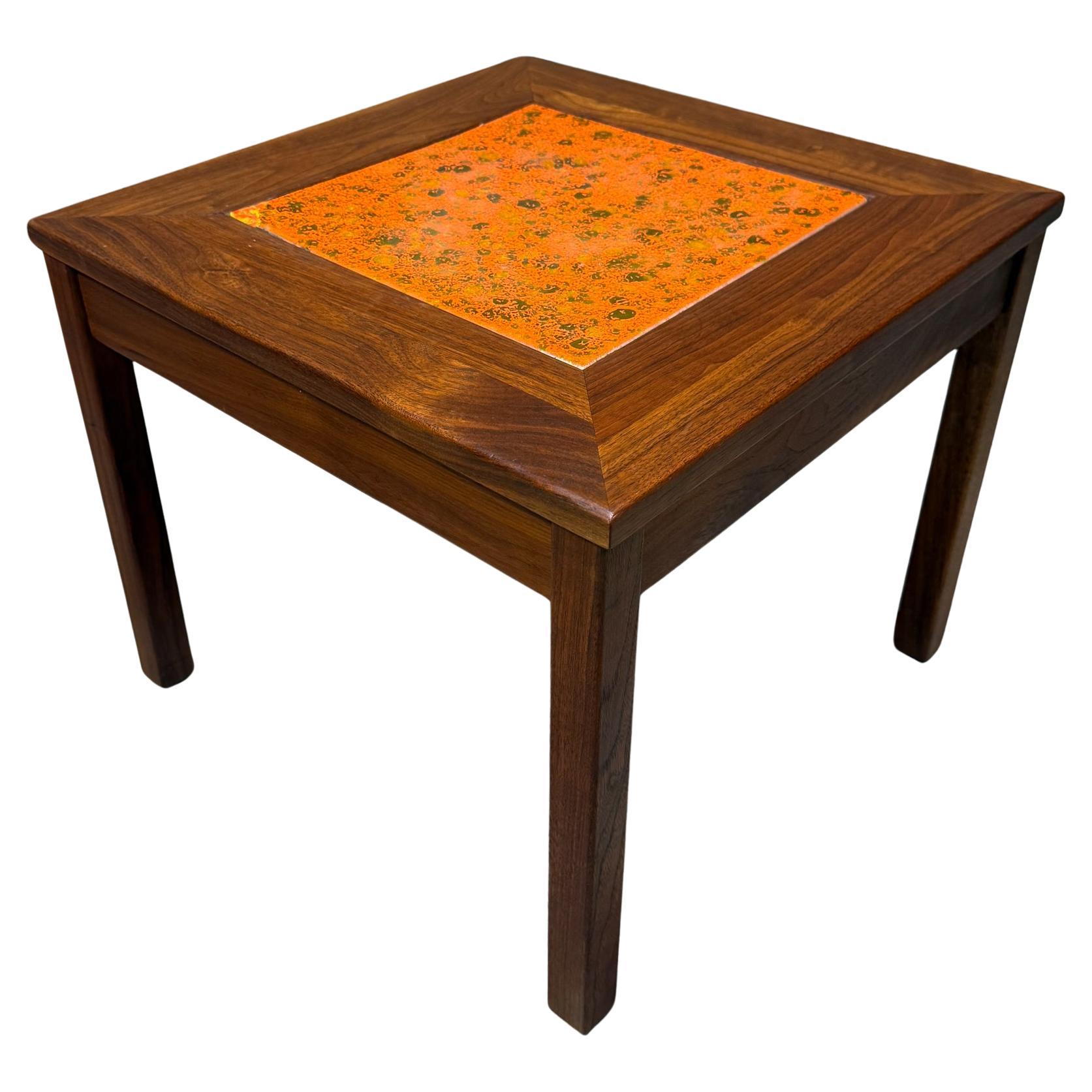 Table d'appoint Constellation moderne du milieu du siècle I John Keal Browns Saltman