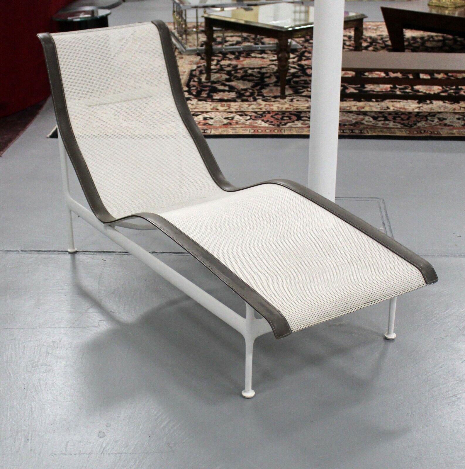 richard schultz chaise