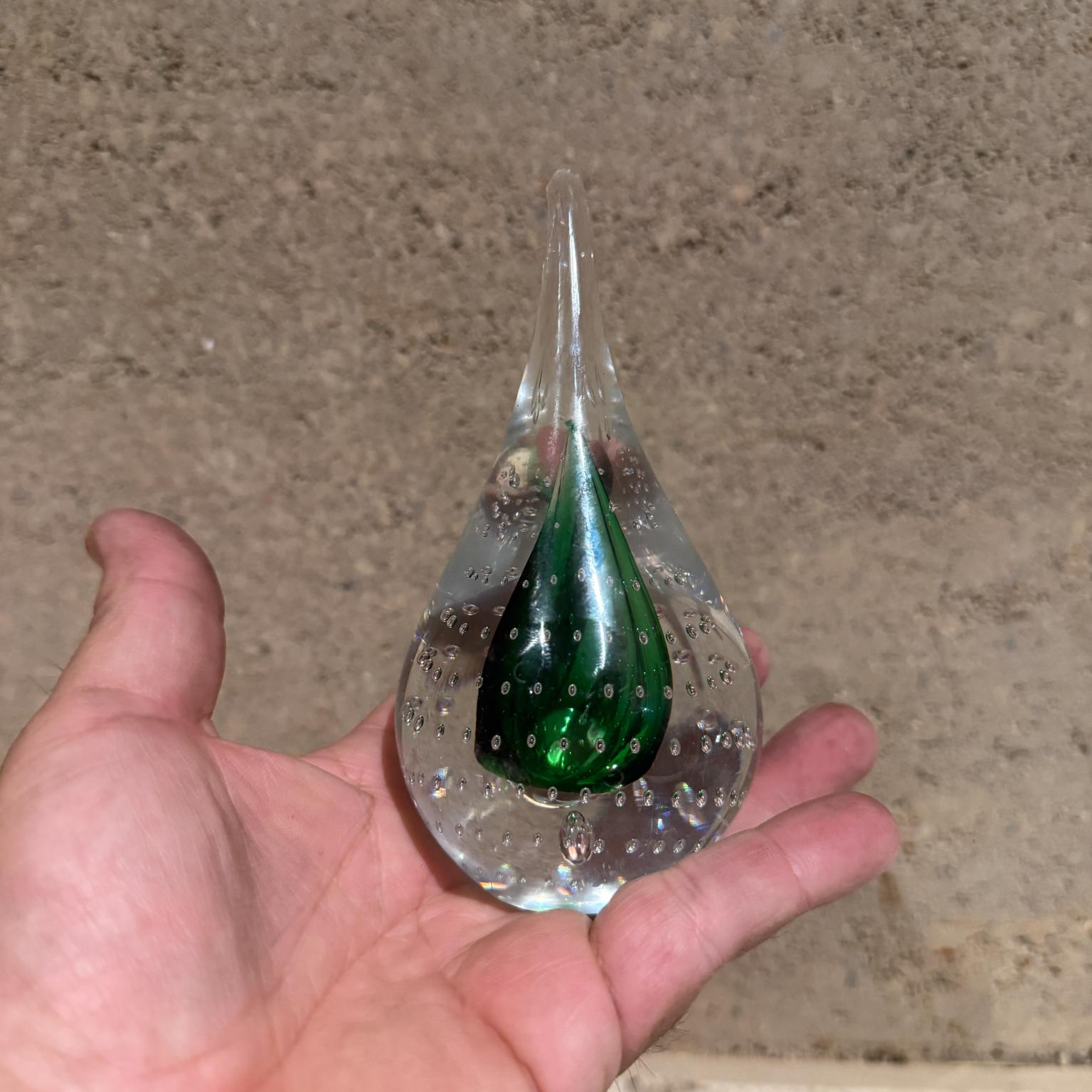 Pisapapeles de Murano Moderno de Mediados de Siglo Burbuja de Control Verde mediados del siglo XX en venta