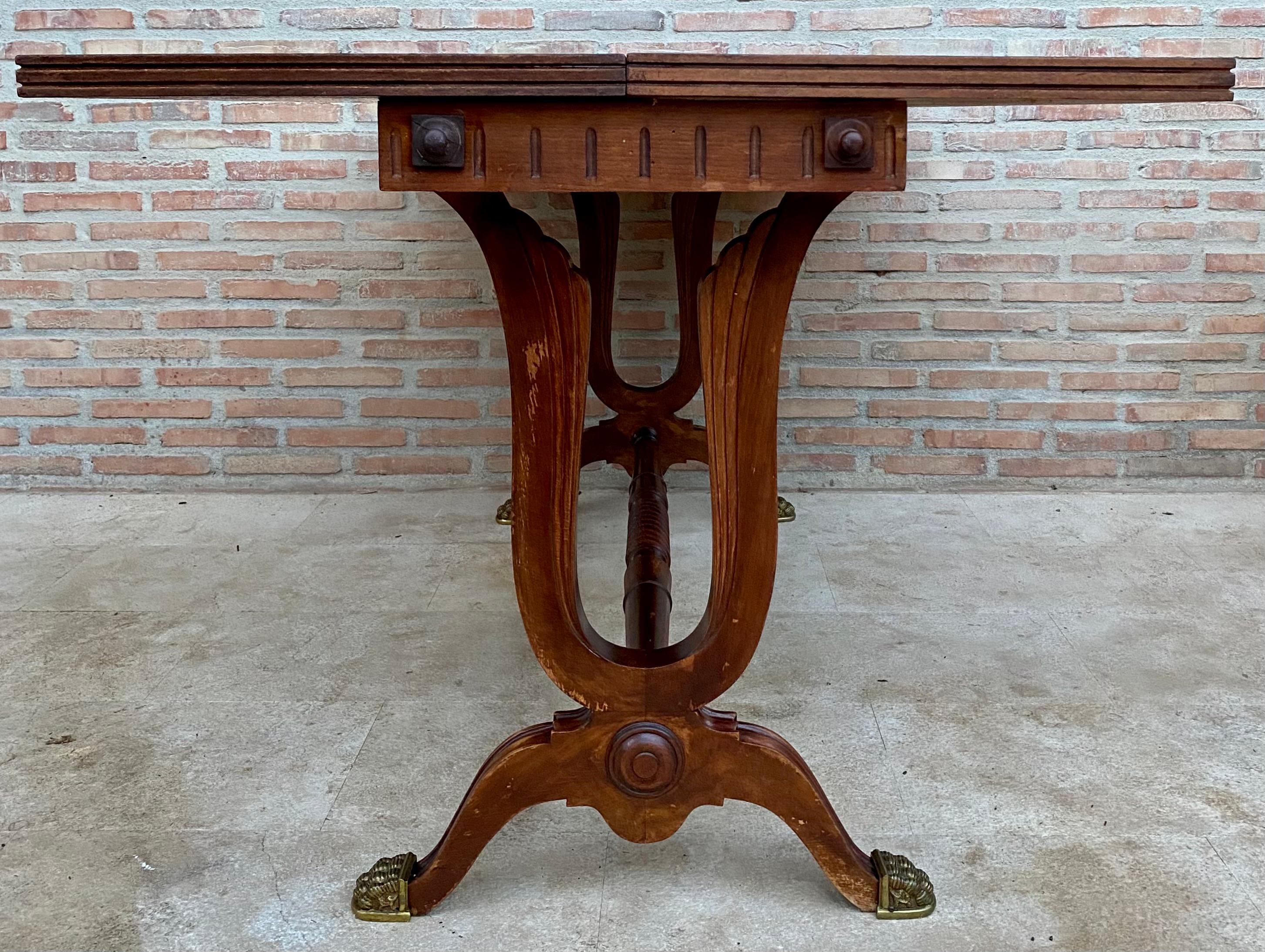 Table de salle à manger convertible moderne du milieu du siècle dernier avec pieds à griffes en bronze, années 1950 en vente 8