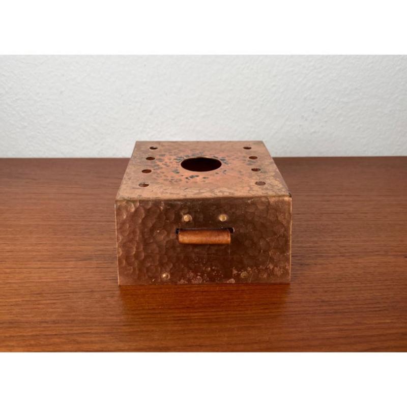 Chauffe-théière en cuivre et cuir moderne du milieu du siècle, 1960 en vente 2