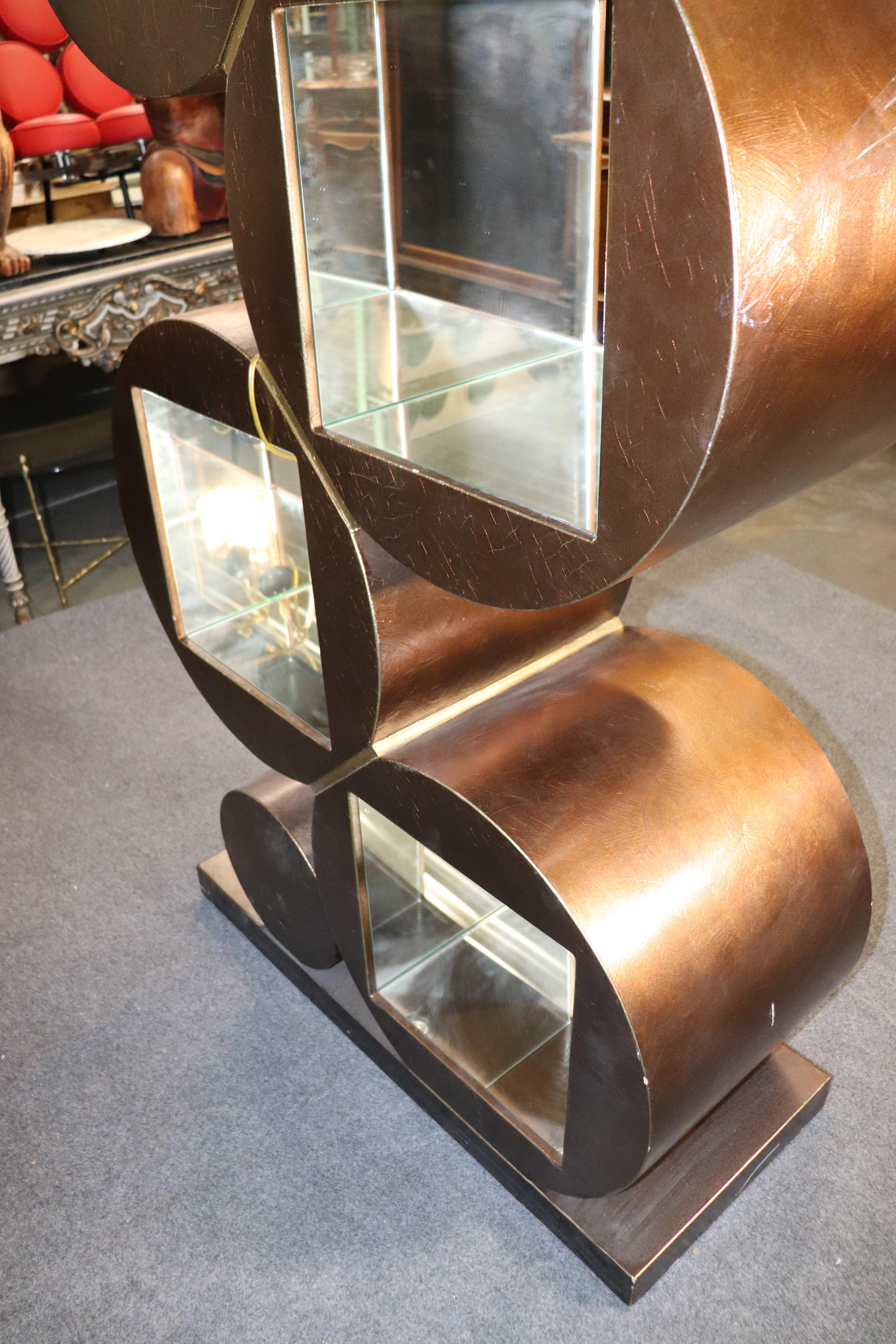 Late 20th Century Mid-Century Modern Copper Colored Mirrored Lighted Étagère, circa 1990