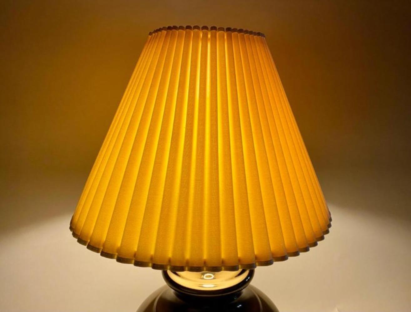 Mid-Century Modern Copper Table Lamp with Original Shades, a Pair For Sale 4