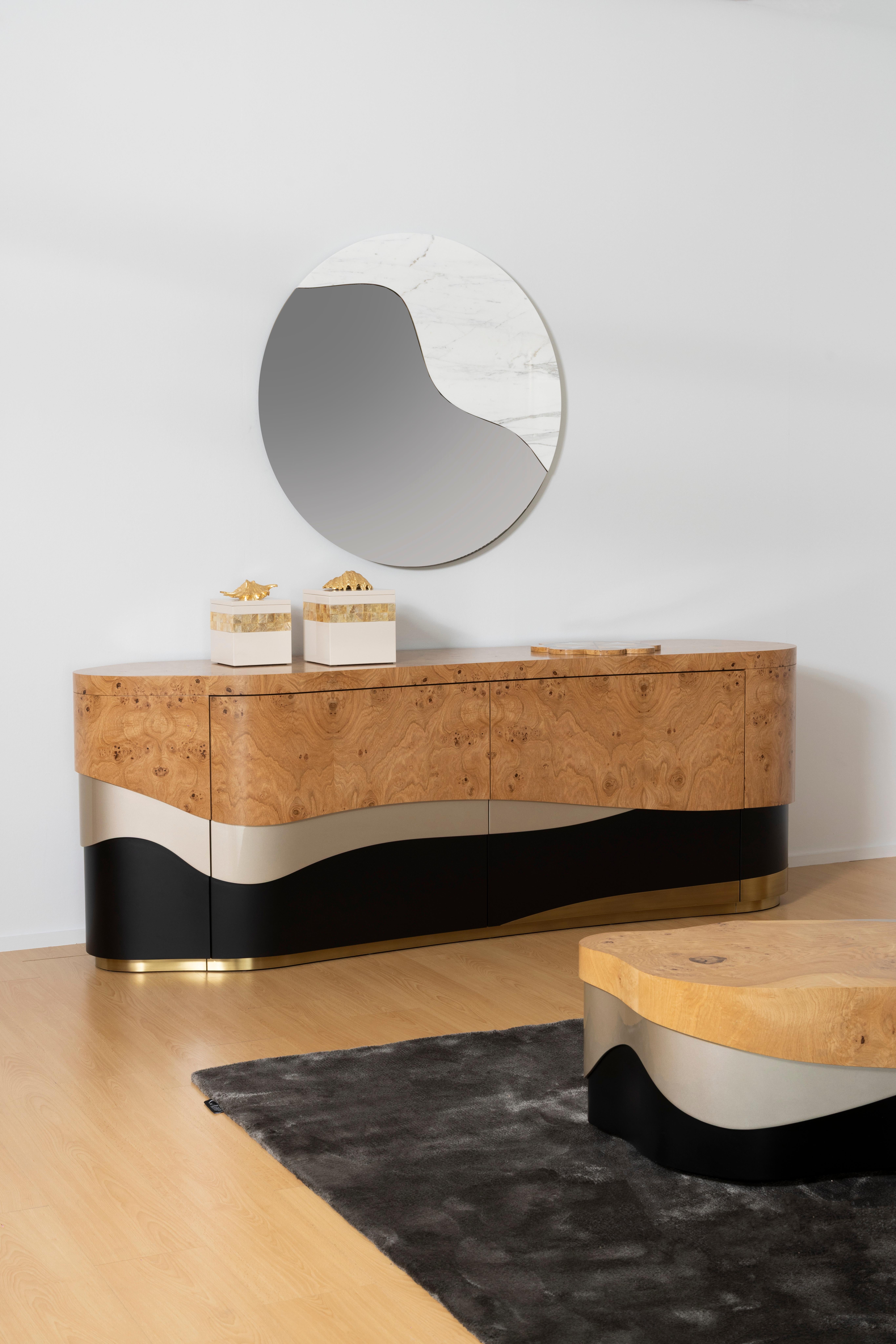 Mid-Century Modern Corfu Wall Mirror, Modern Collection, Handcrafted in Portugal - Europe by Greenapple

The Corfu mirror features an round clear mirror, accented by an organic shaped polished Statuary marble detail.

The Corfu wall mirror can be