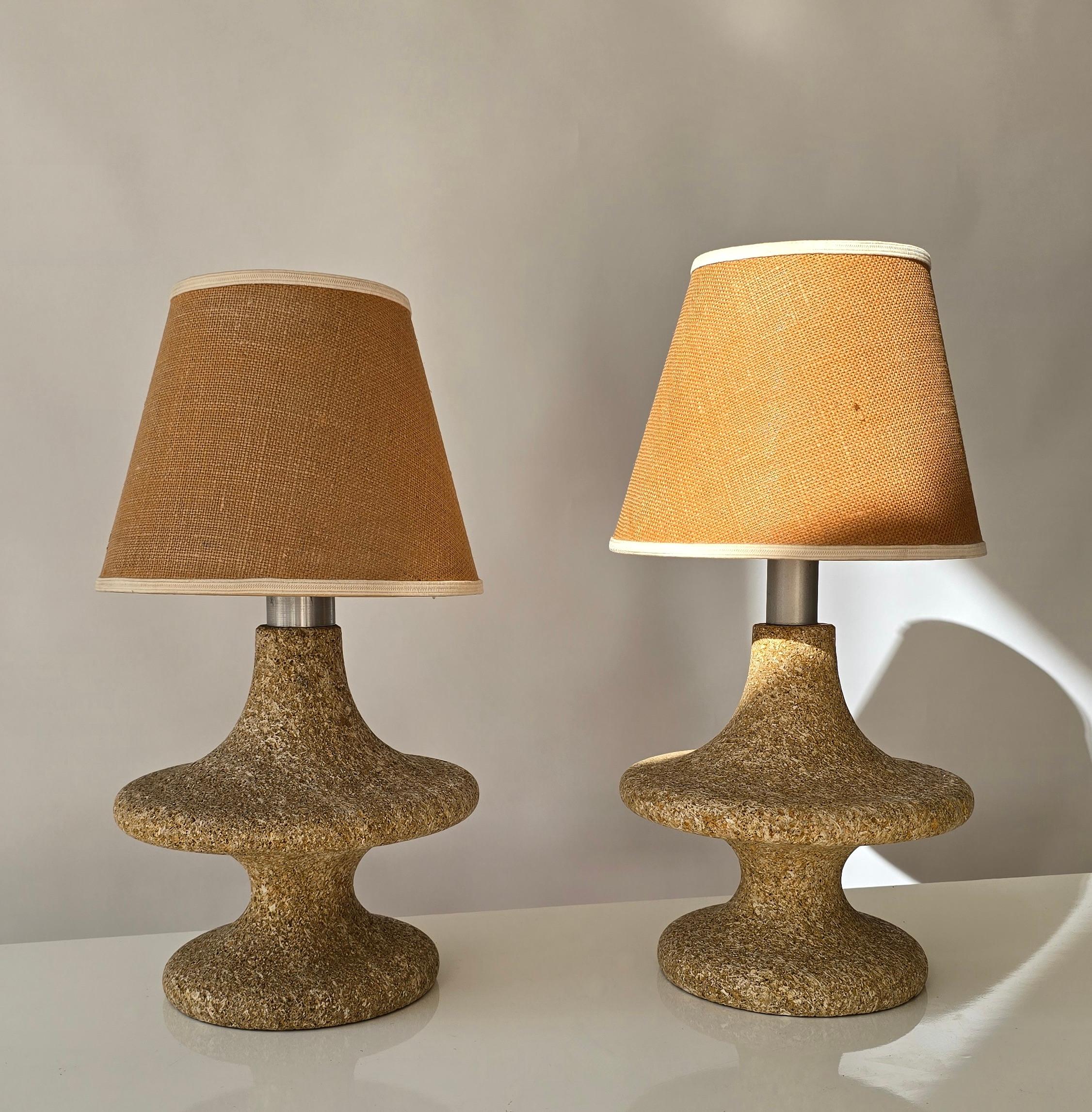 Mid-Century moderno Lampade in pietra con effetto sughero, anni '70, Set di 2 in vendita